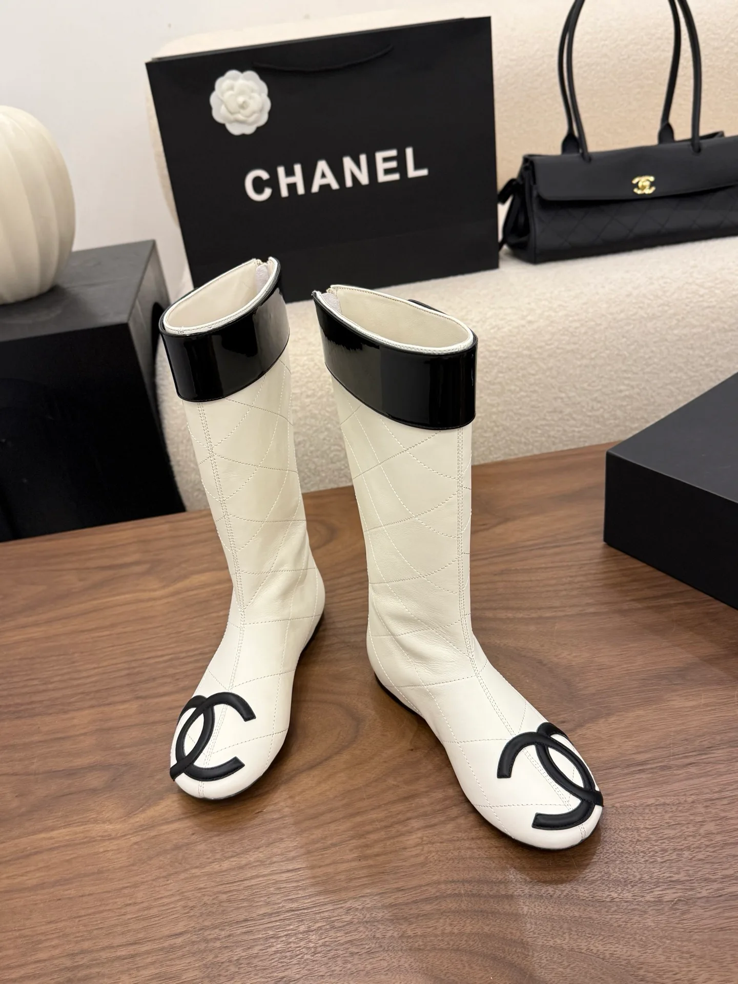 Сапоги Женские Chanel 17981324