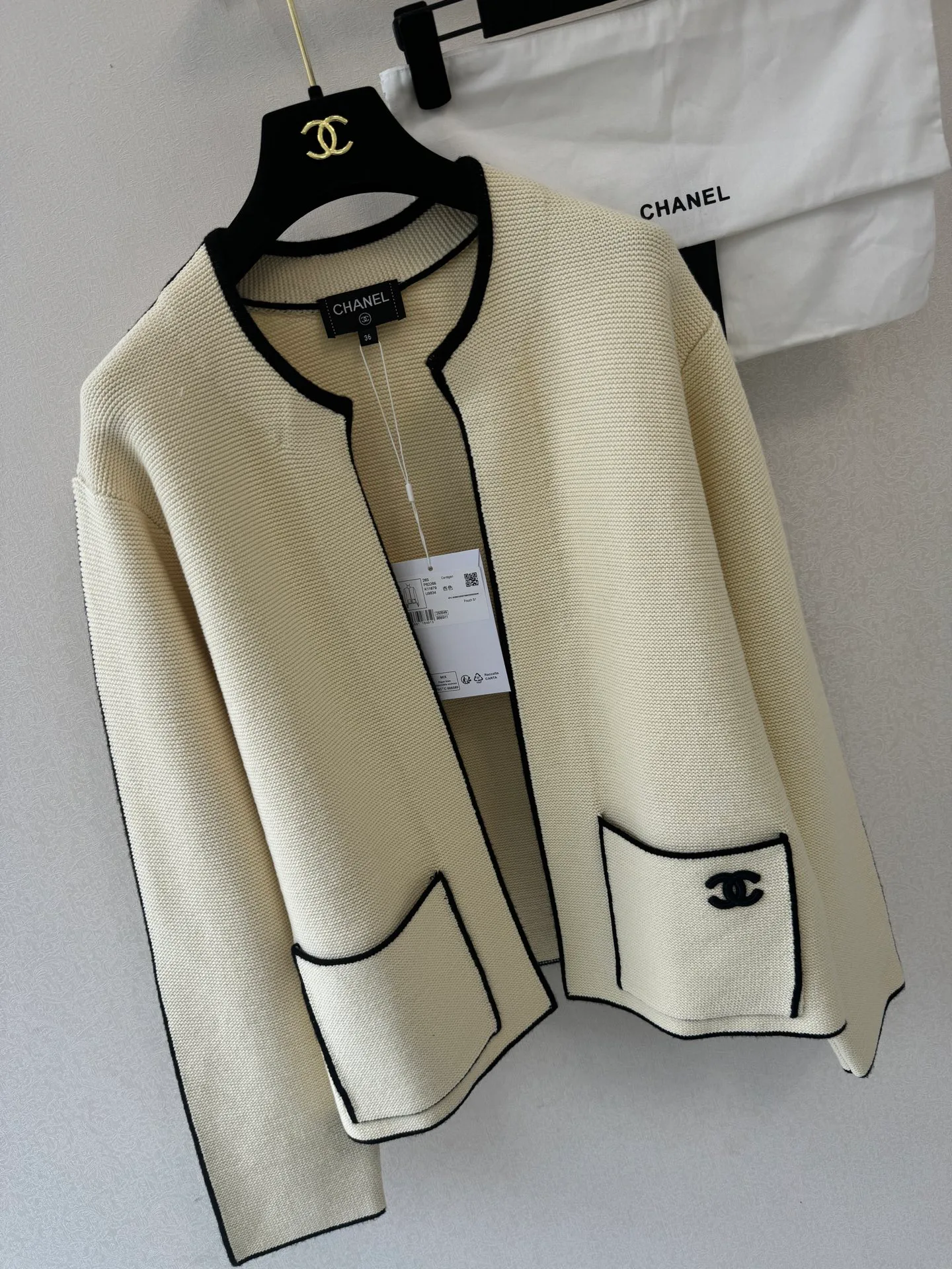 Жакеты Женские Chanel 12416857