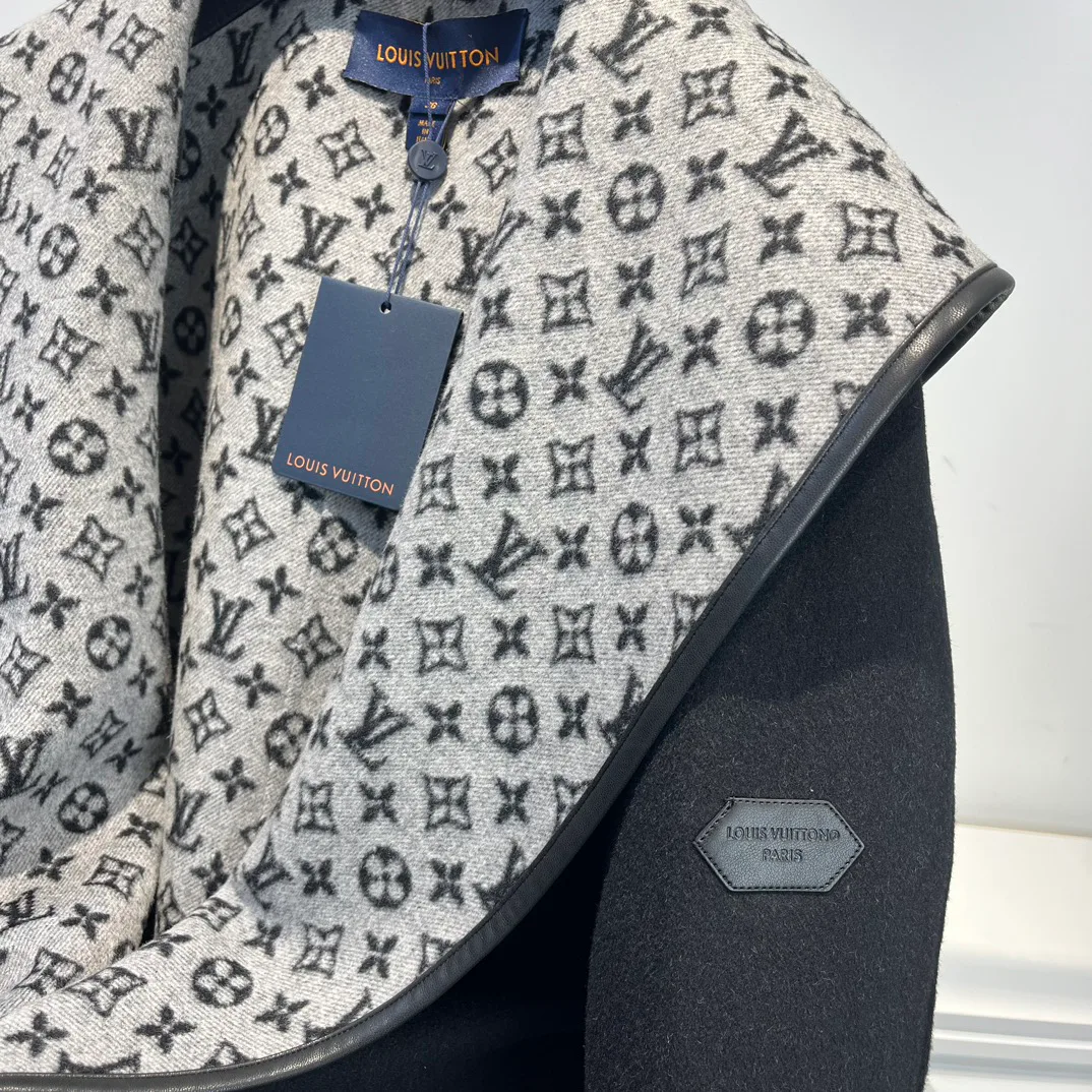 Пальто Женские Louis Vuitton 857447