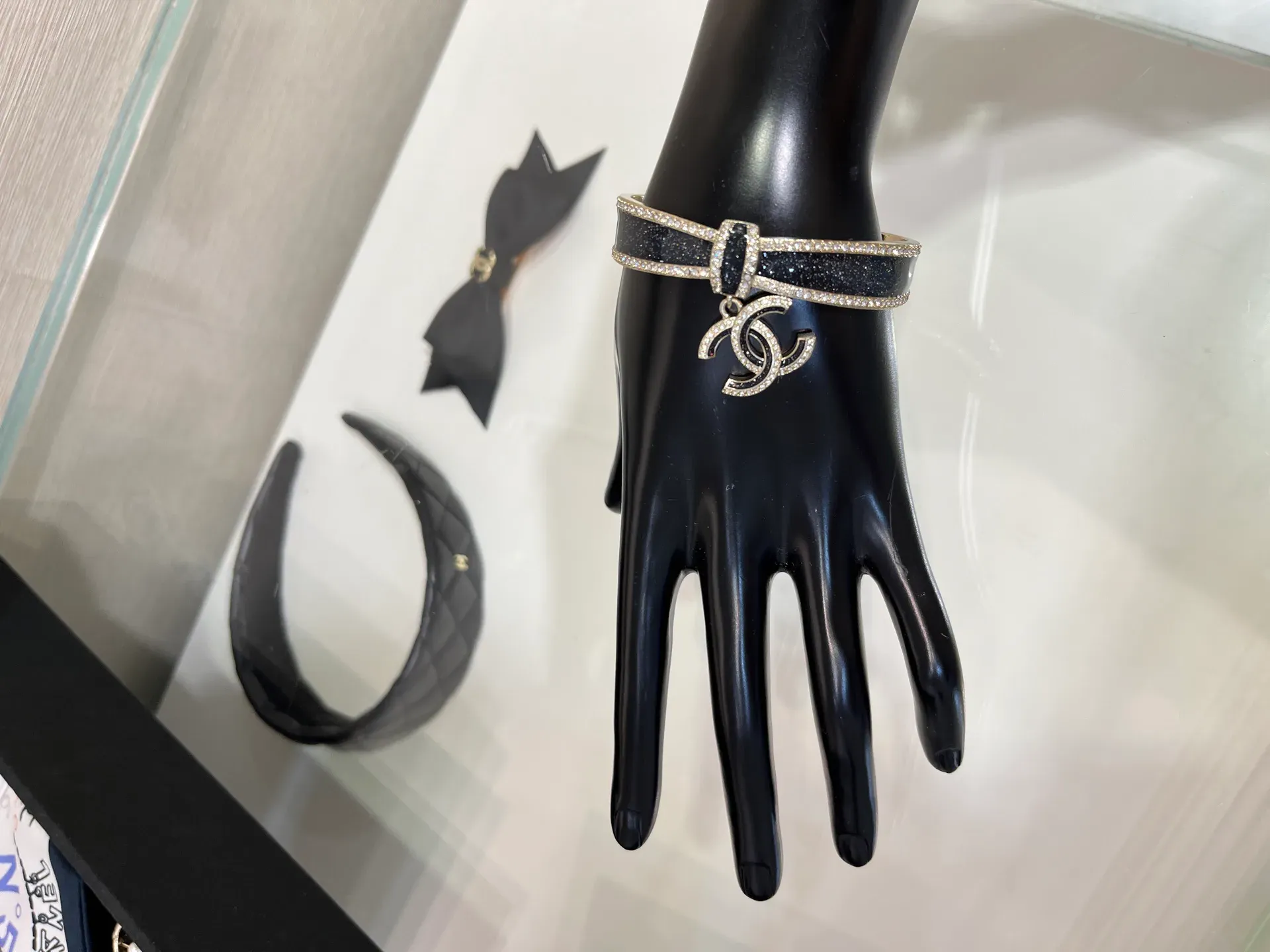 Бижутерия Chanel 70924