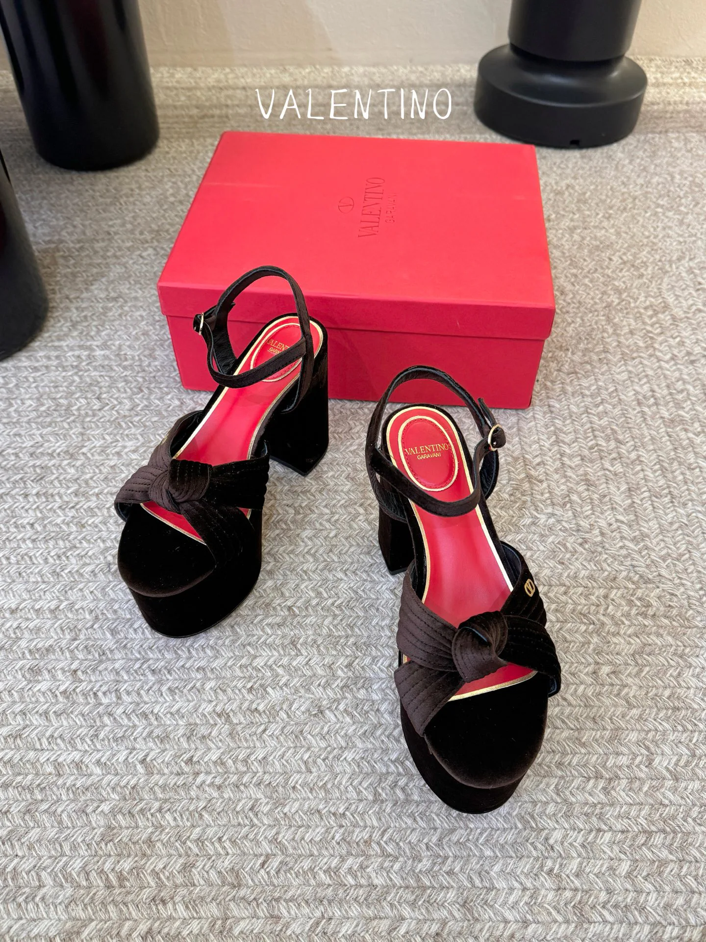 Босоножки Женские Valentino 14573333