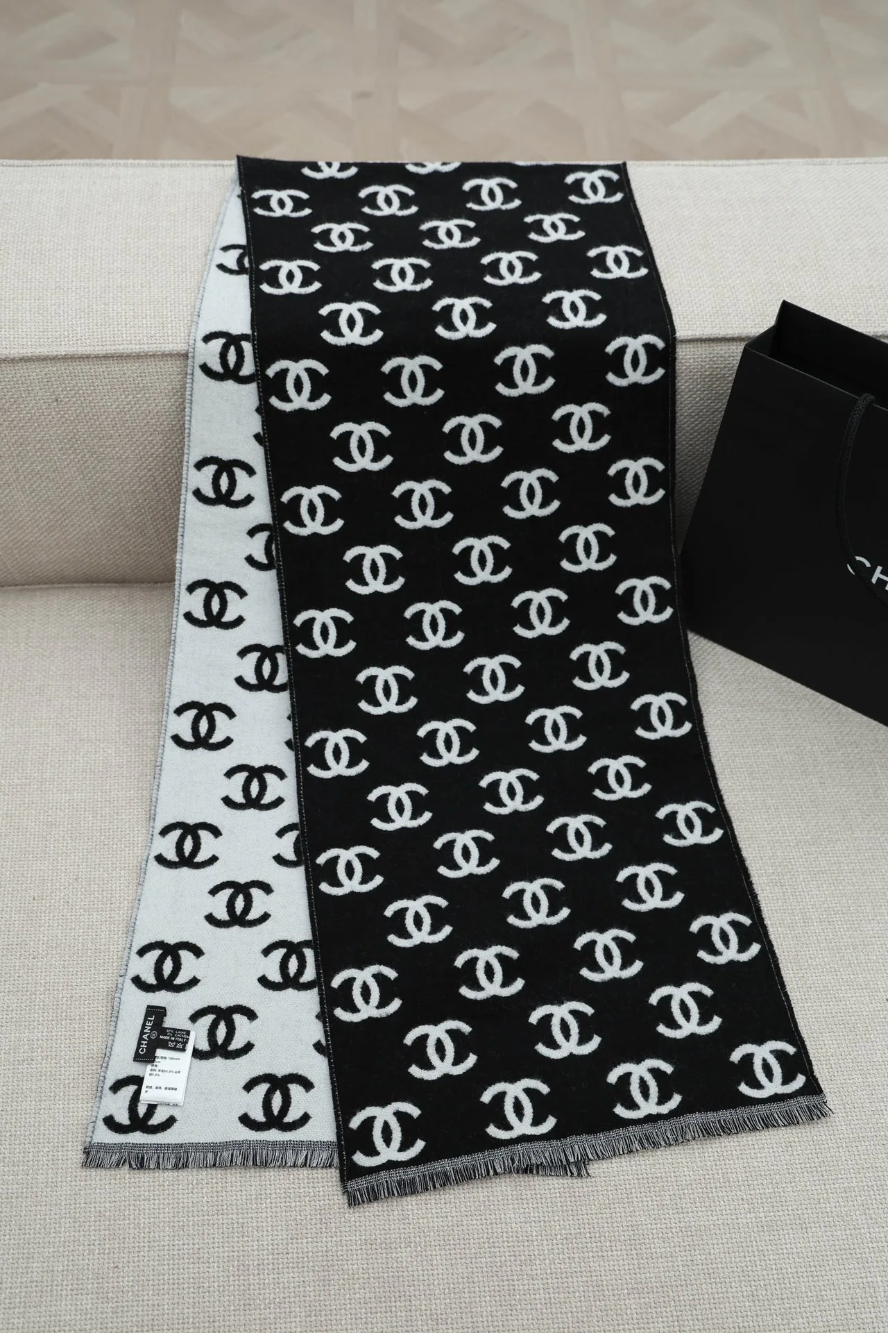 Шарфы Chanel 65168