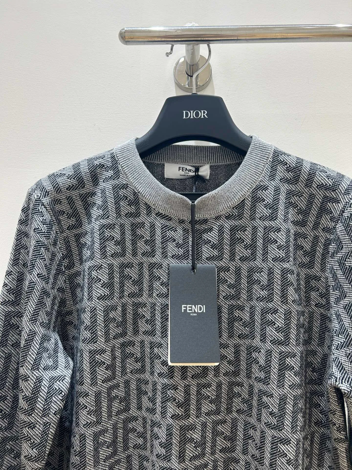 Джемперы И Свитеры Женские Fendi 437137