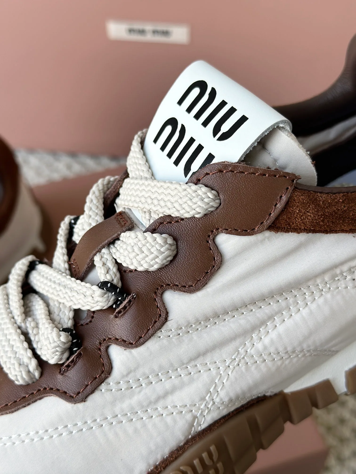 Кроссовки Женские Miu Miu 18006188