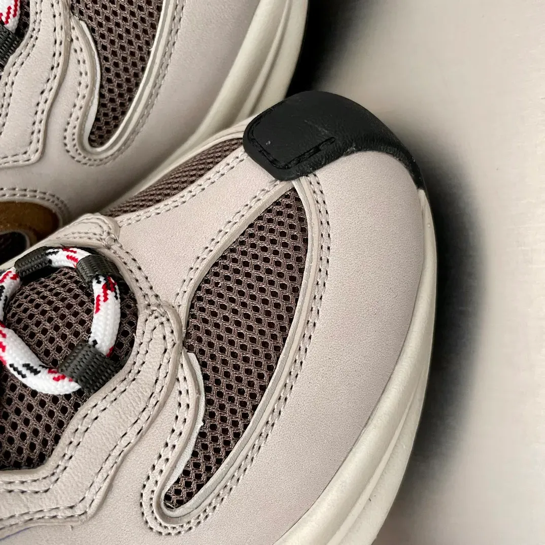 Кроссовки Женские Gucci 573247