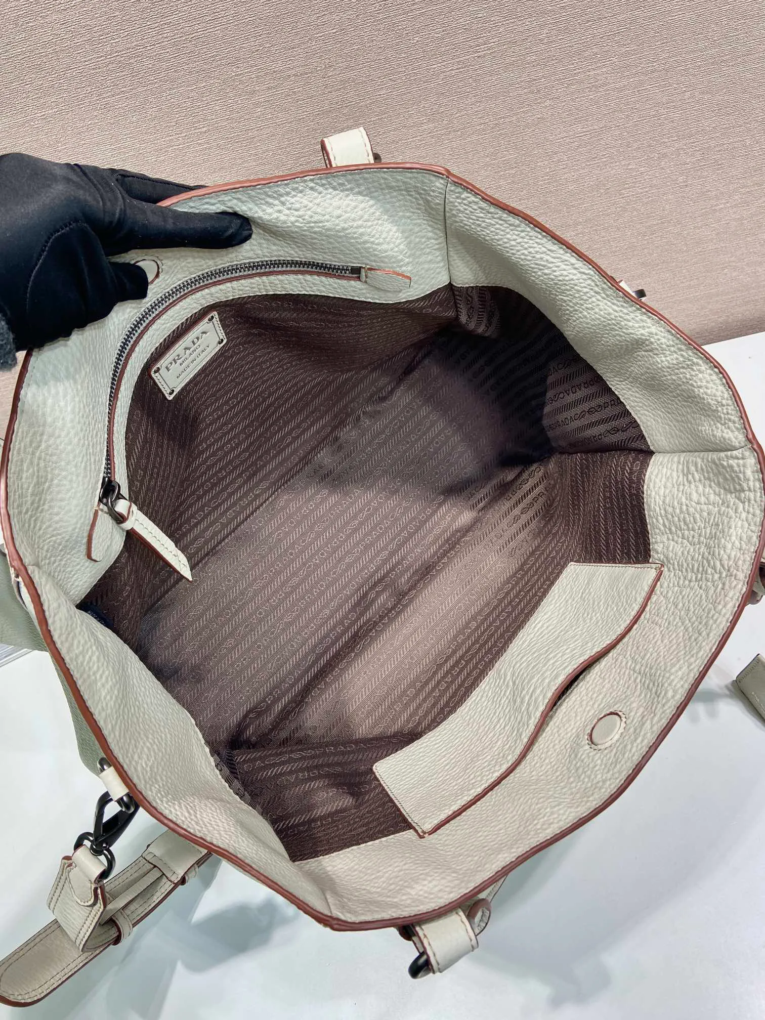 Классические Сумки Женские Prada 10979000