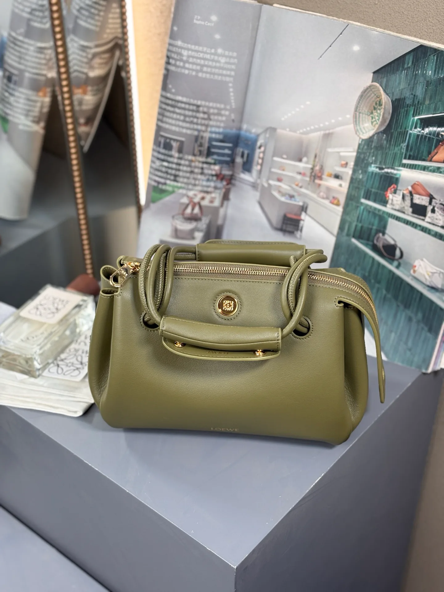 Классические Сумки Женские Loewe 11509182