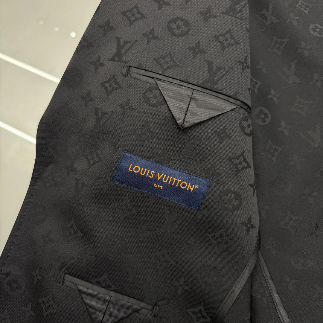 Пиджаки Мужские Louis Vuitton 18174045