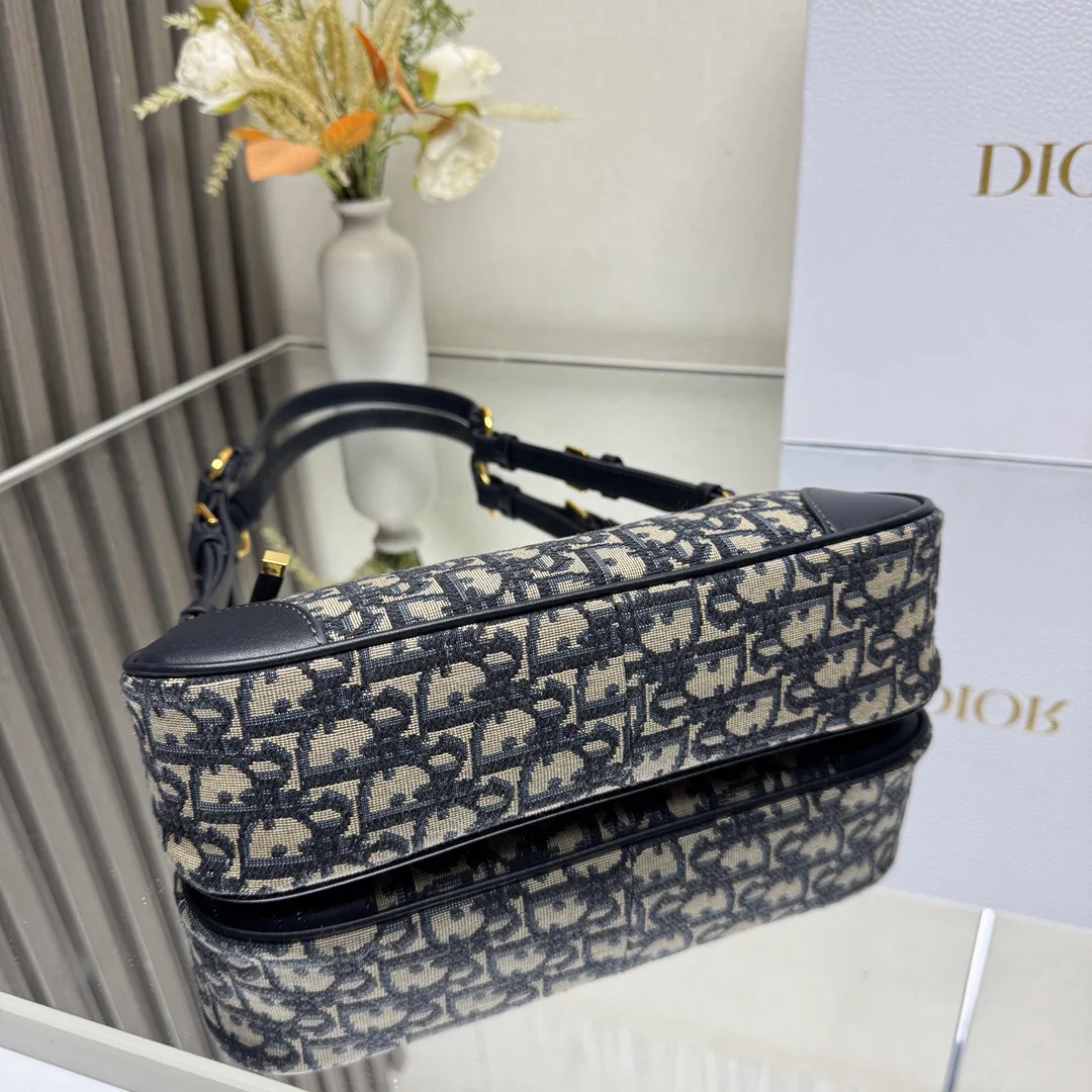 Сумки На Ремне Женские Christian Dior 11630256
