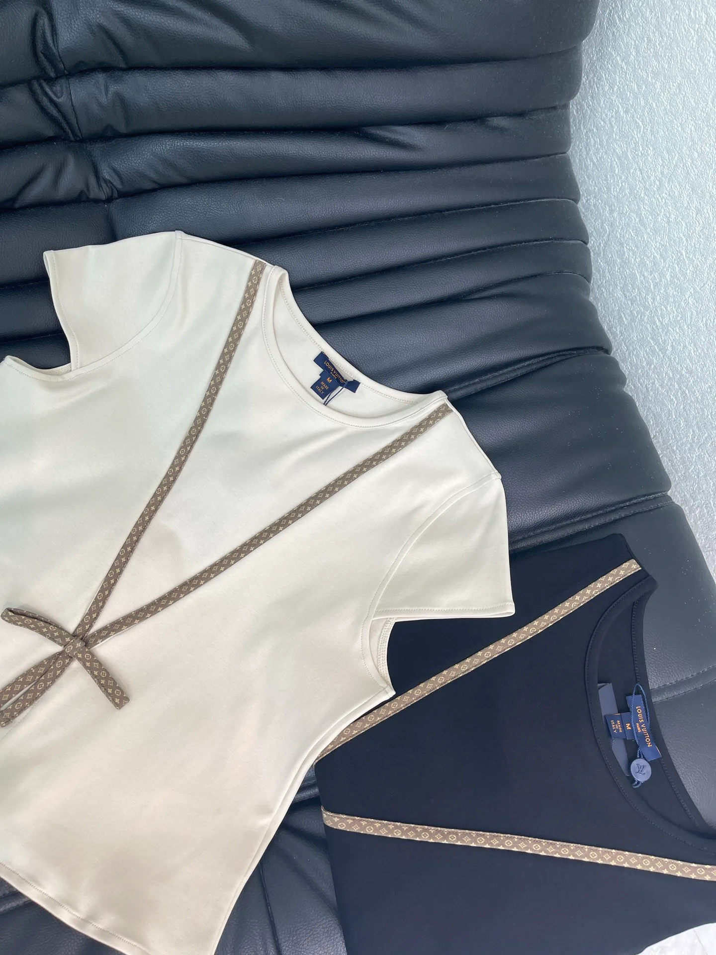 Футболки Женские Louis Vuitton 17676756