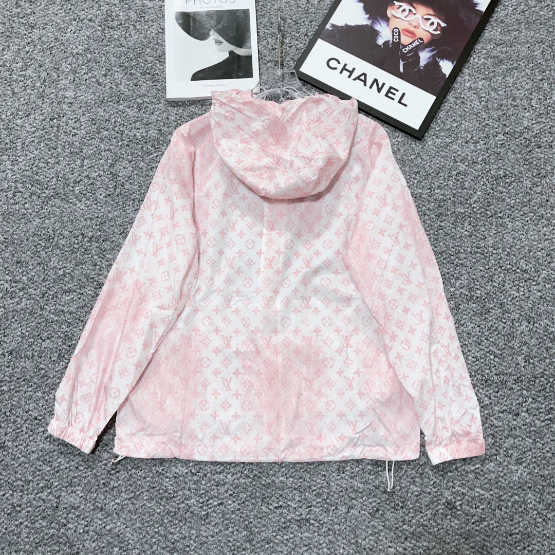 Куртки Женские Louis Vuitton Куртки Женские Louis Vuitton