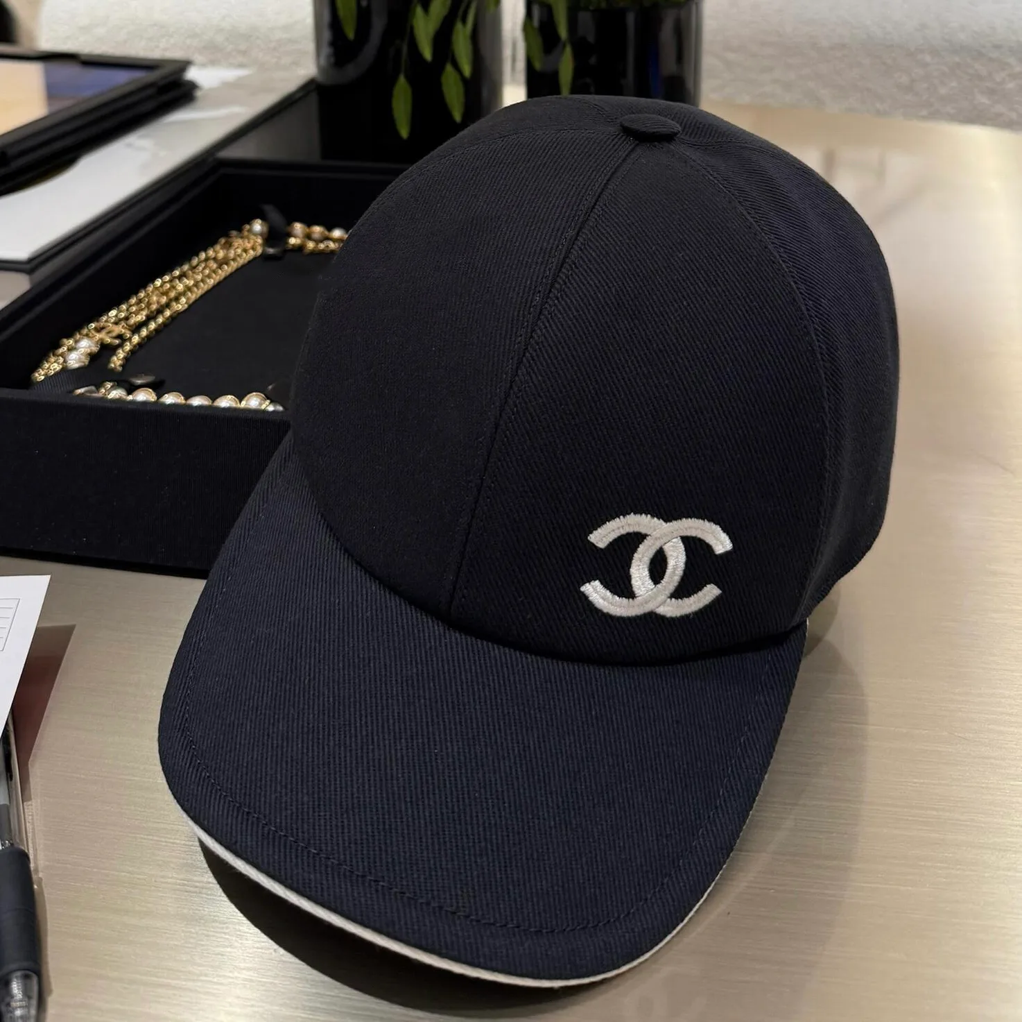 Головные Уборы Chanel 10056455