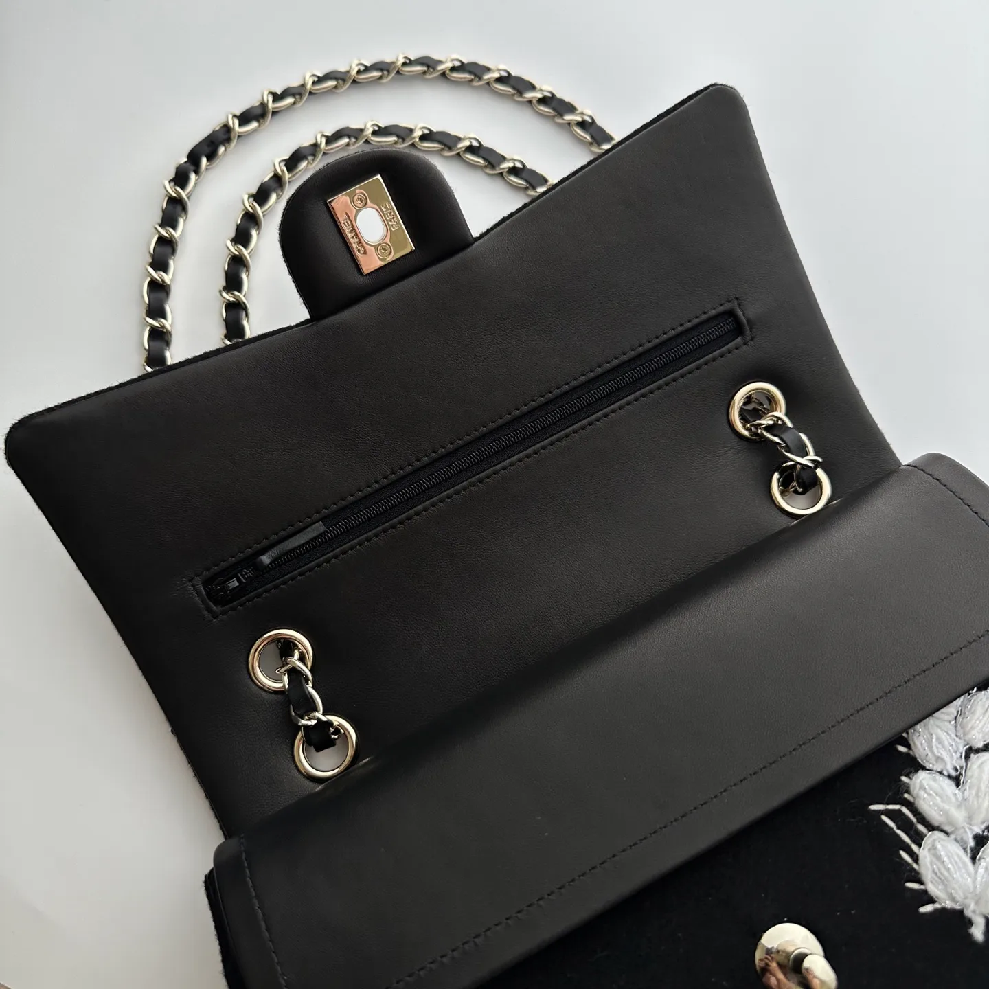 Классические Сумки Женские Chanel 18057954