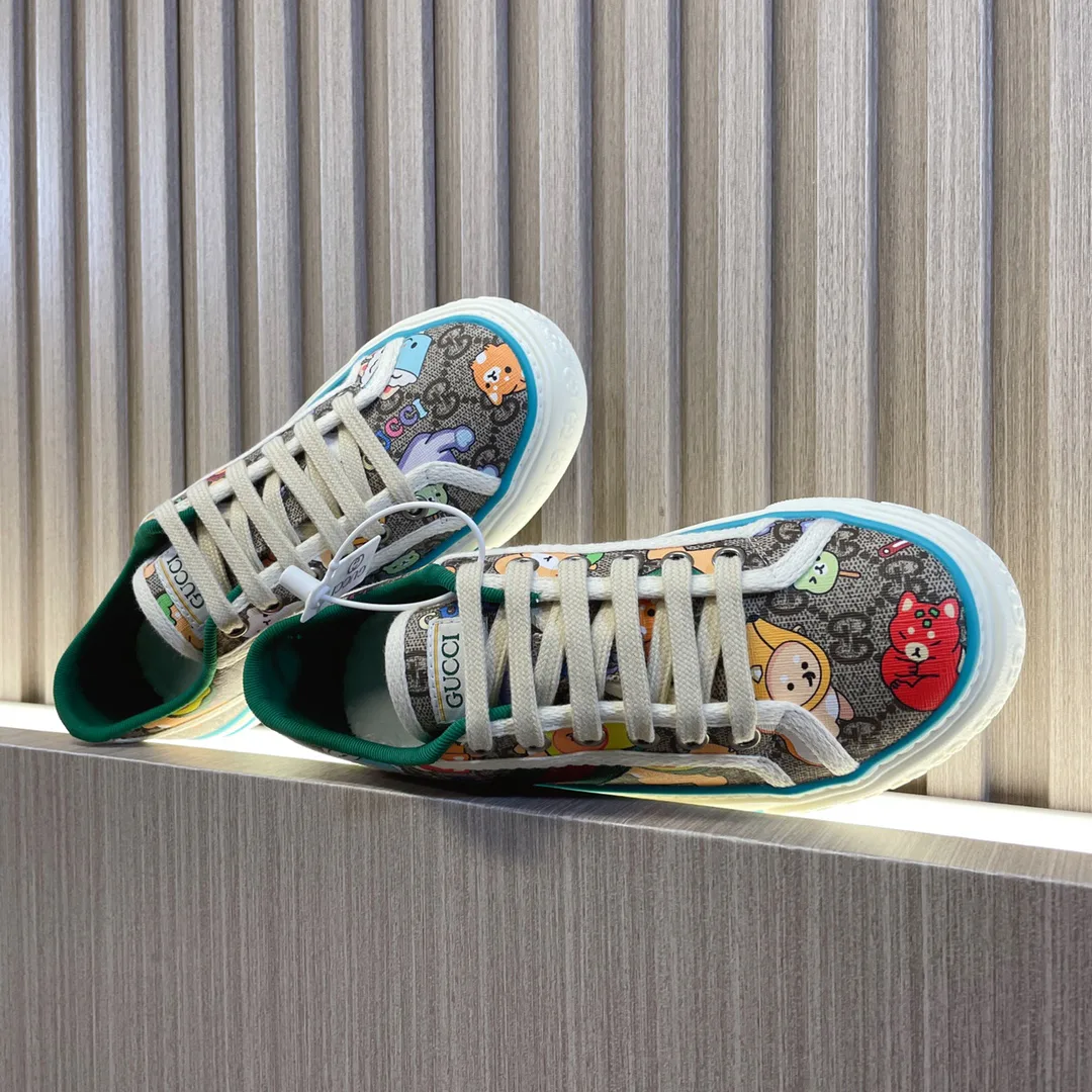 Кроссовки Женские Gucci 19691198