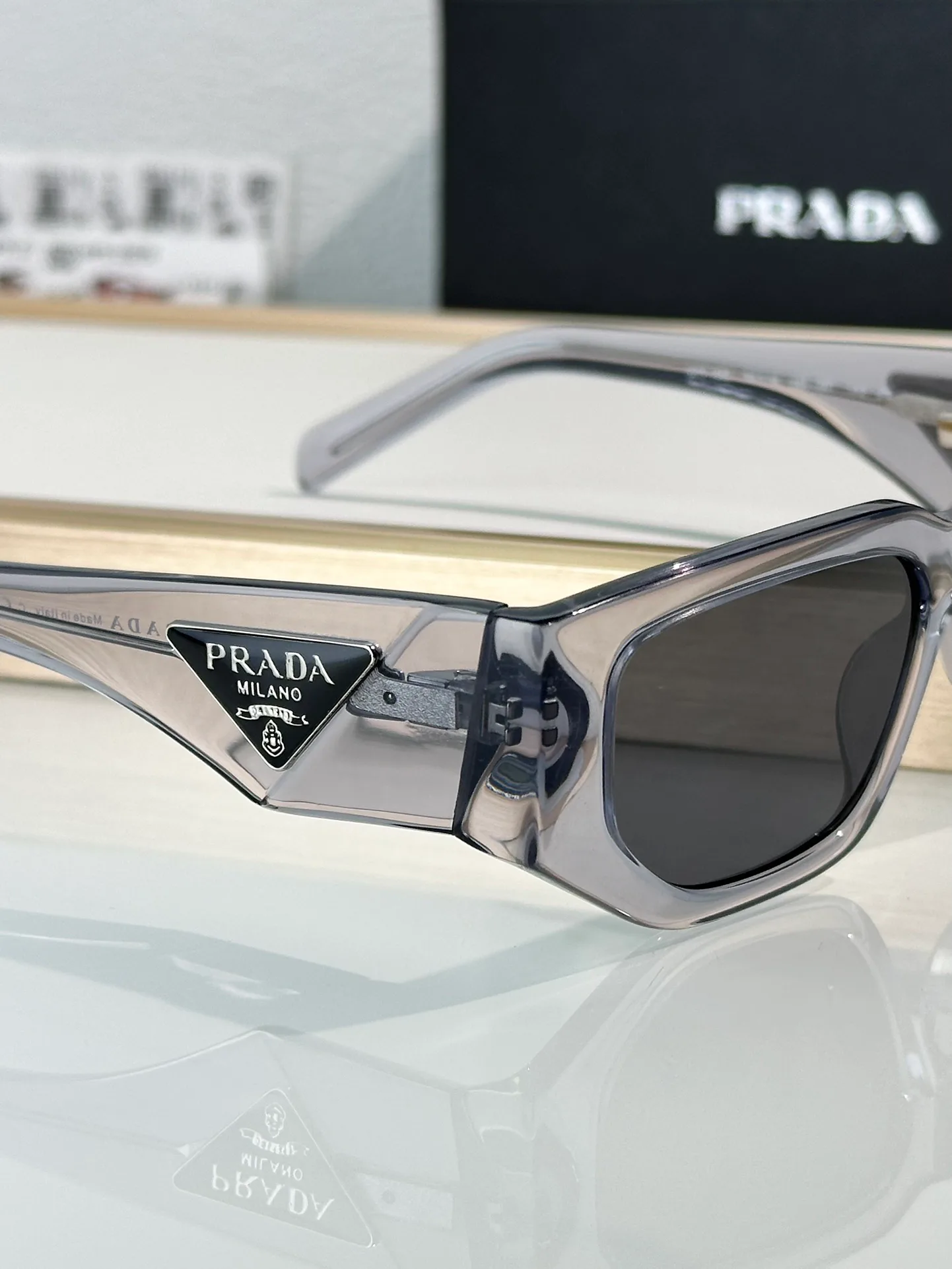Очки Prada 18164407