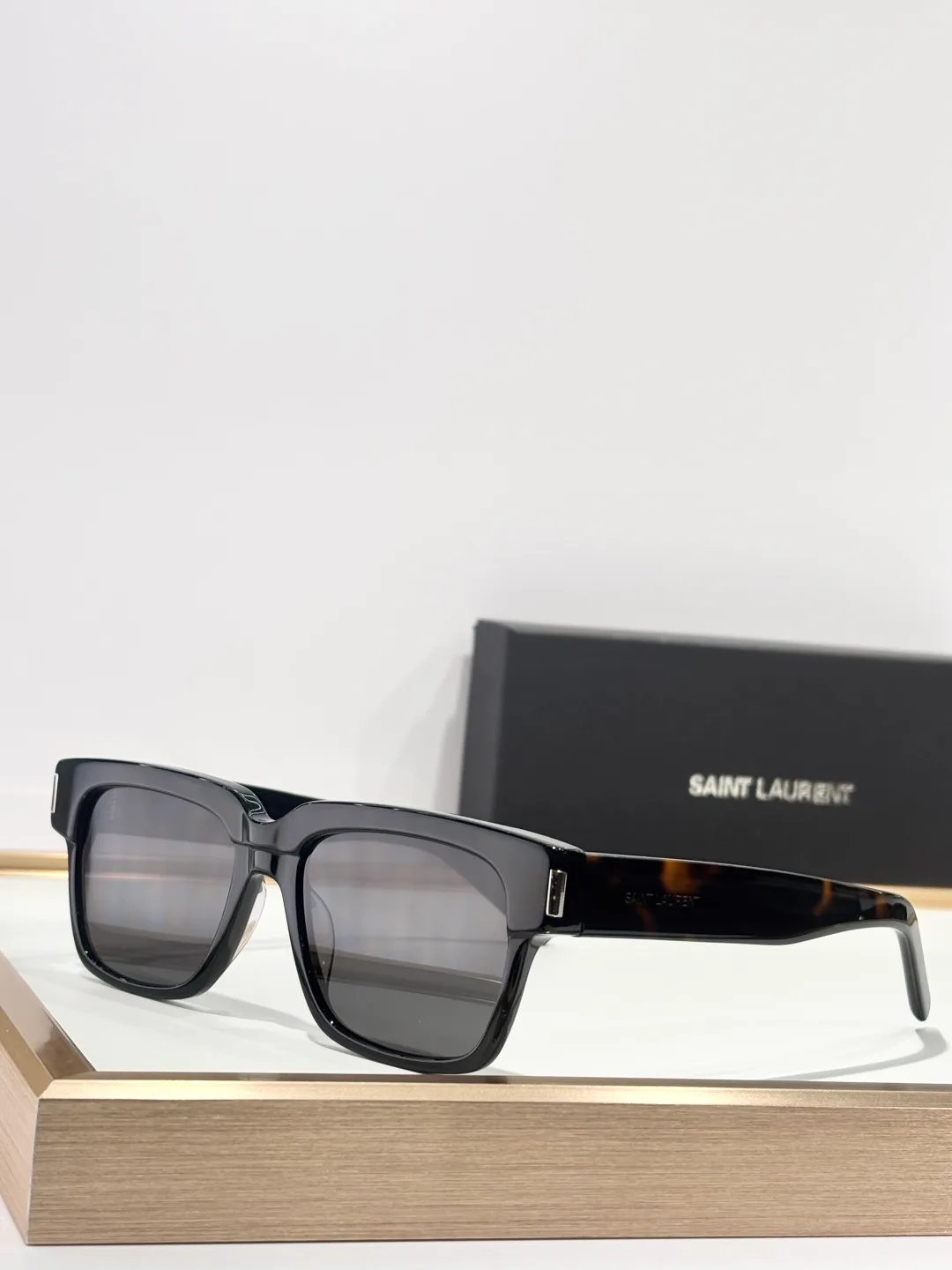 Очки Saint Laurent 822244