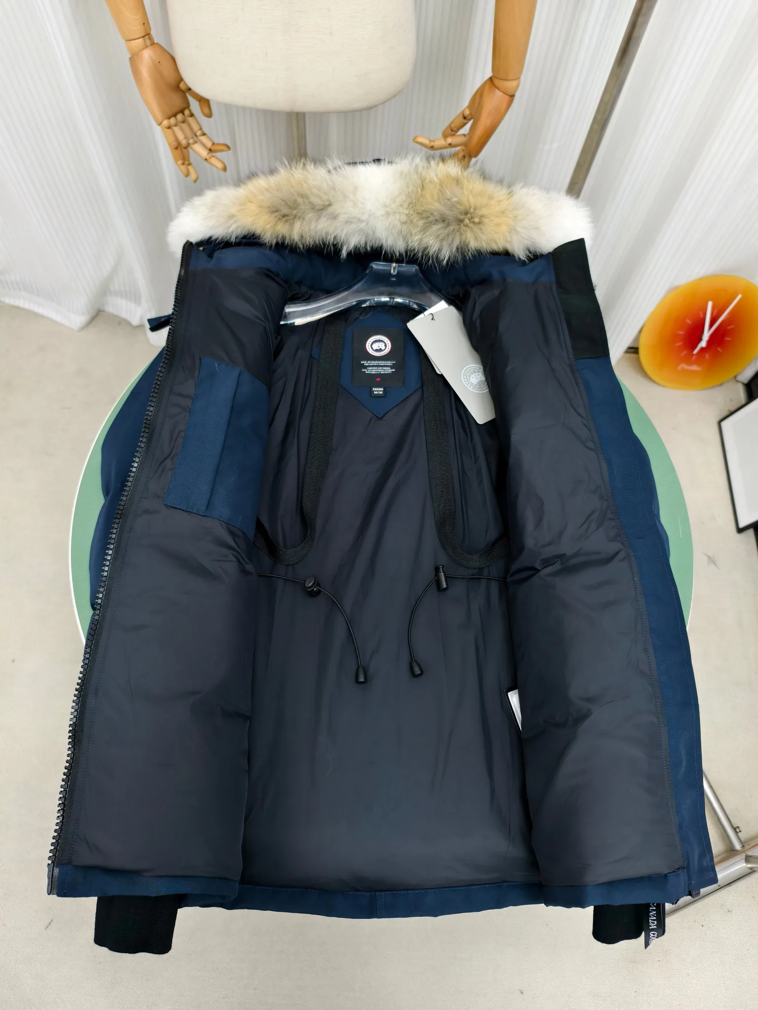 Куртки И Пуховики Женские Canada Goose 18926144