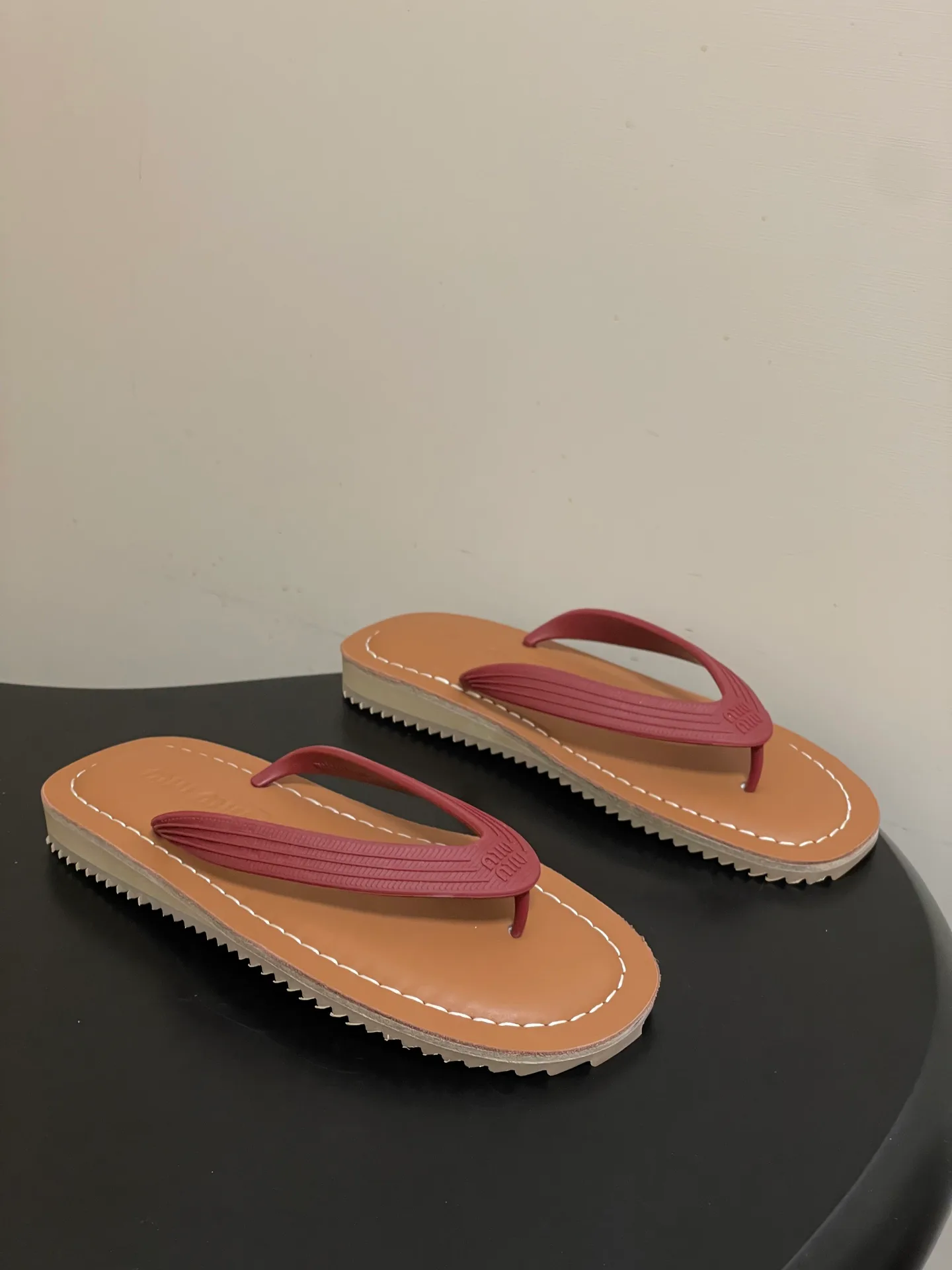 Шлепанцы Женские Miu Miu 13343855