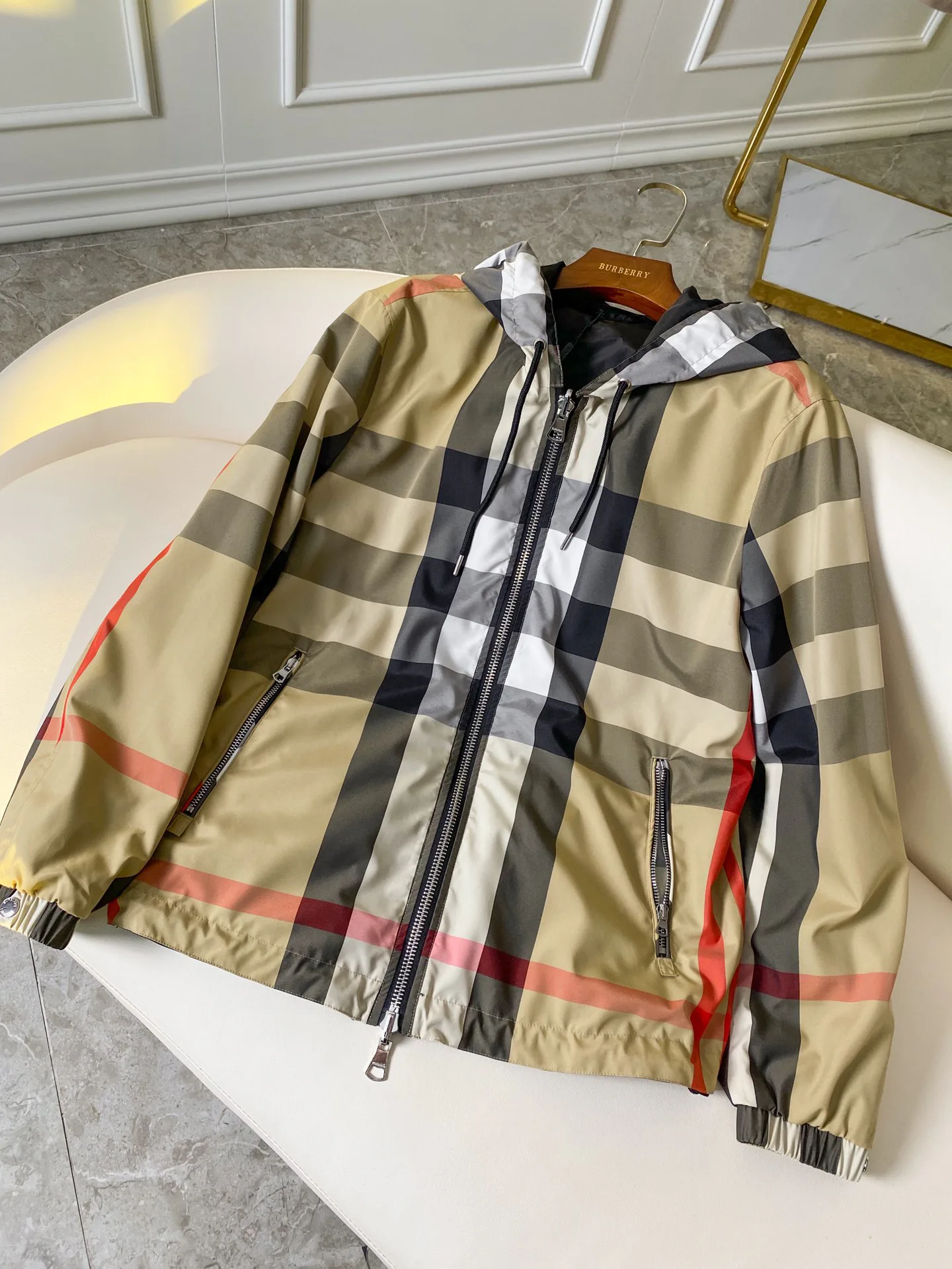 Куртки И Пуховики Мужские Burberry 13432929