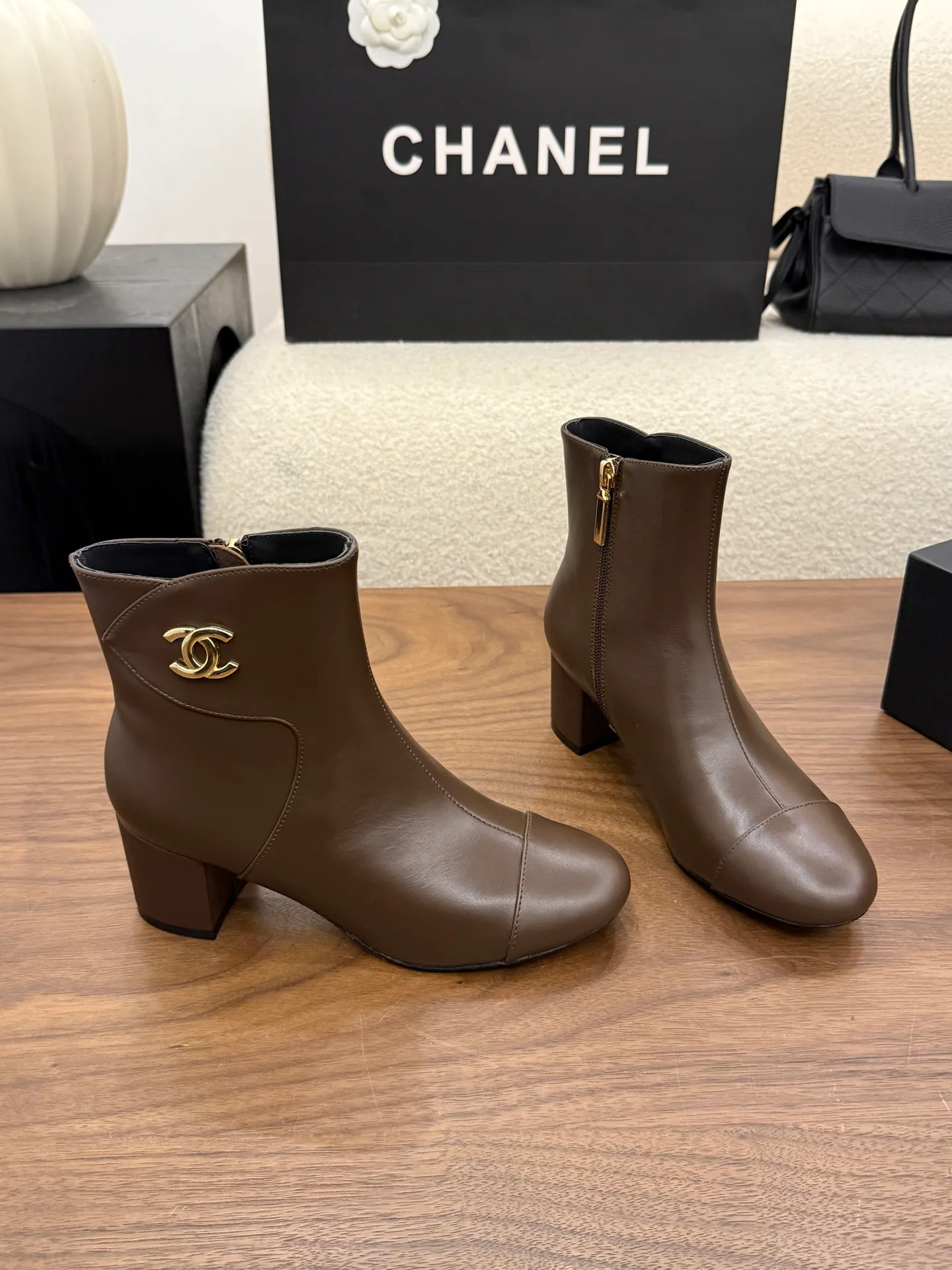 Ботильоны Женские Chanel 18323356