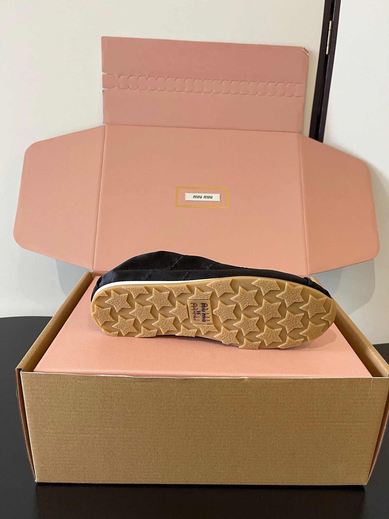 Кроссовки Женские Miu Miu 10654999