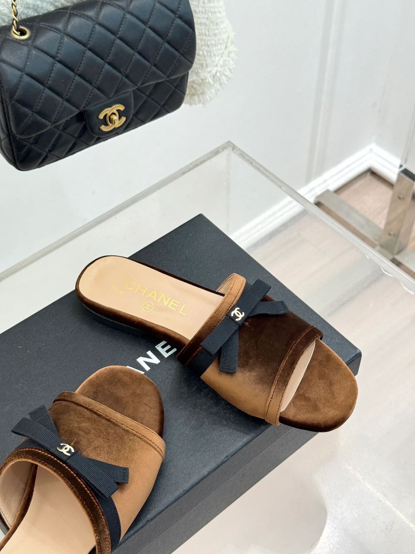 Шлепанцы Женские Chanel 12958161