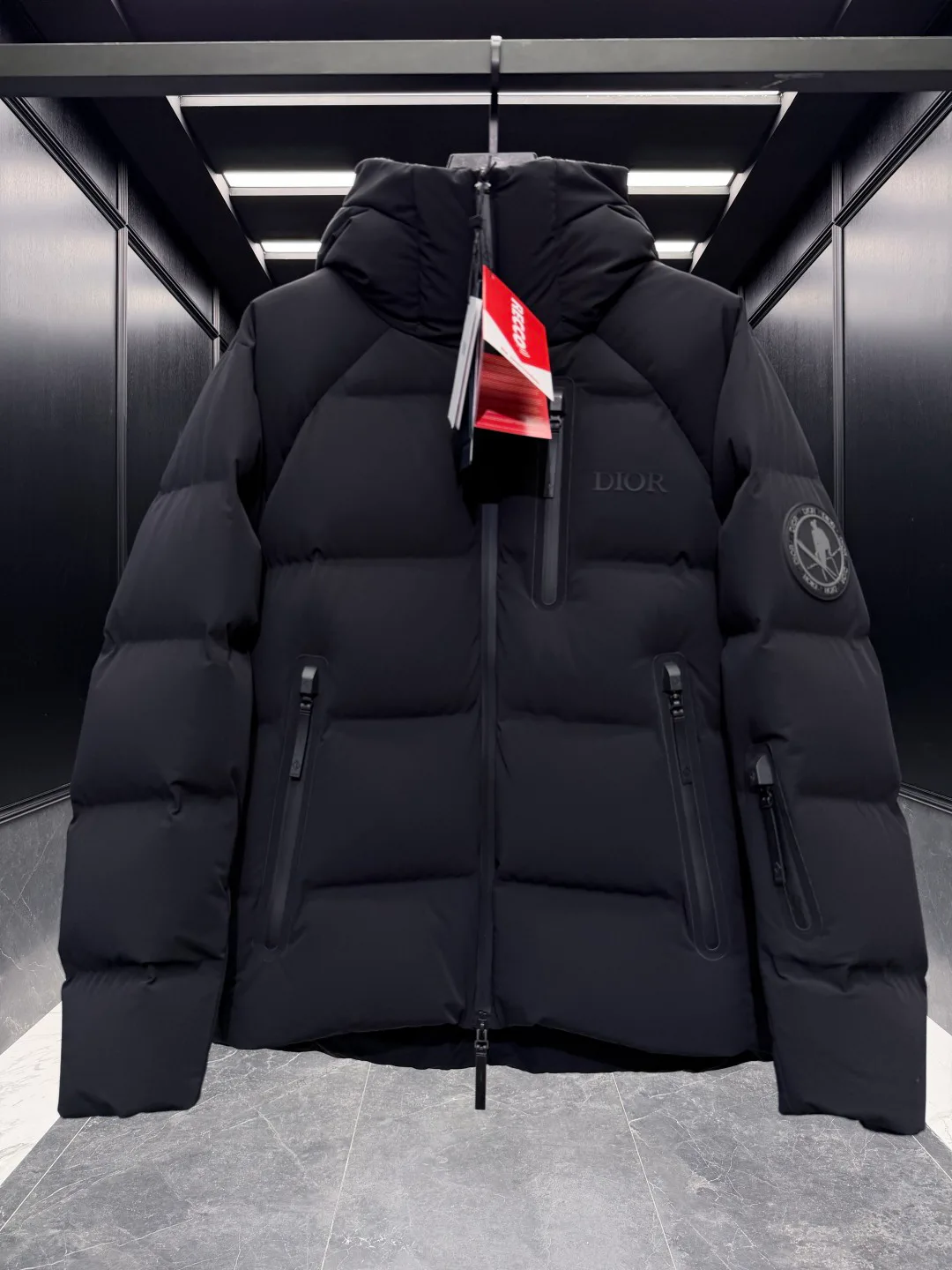 Куртки И Пуховики Женские Christian Dior 18007710