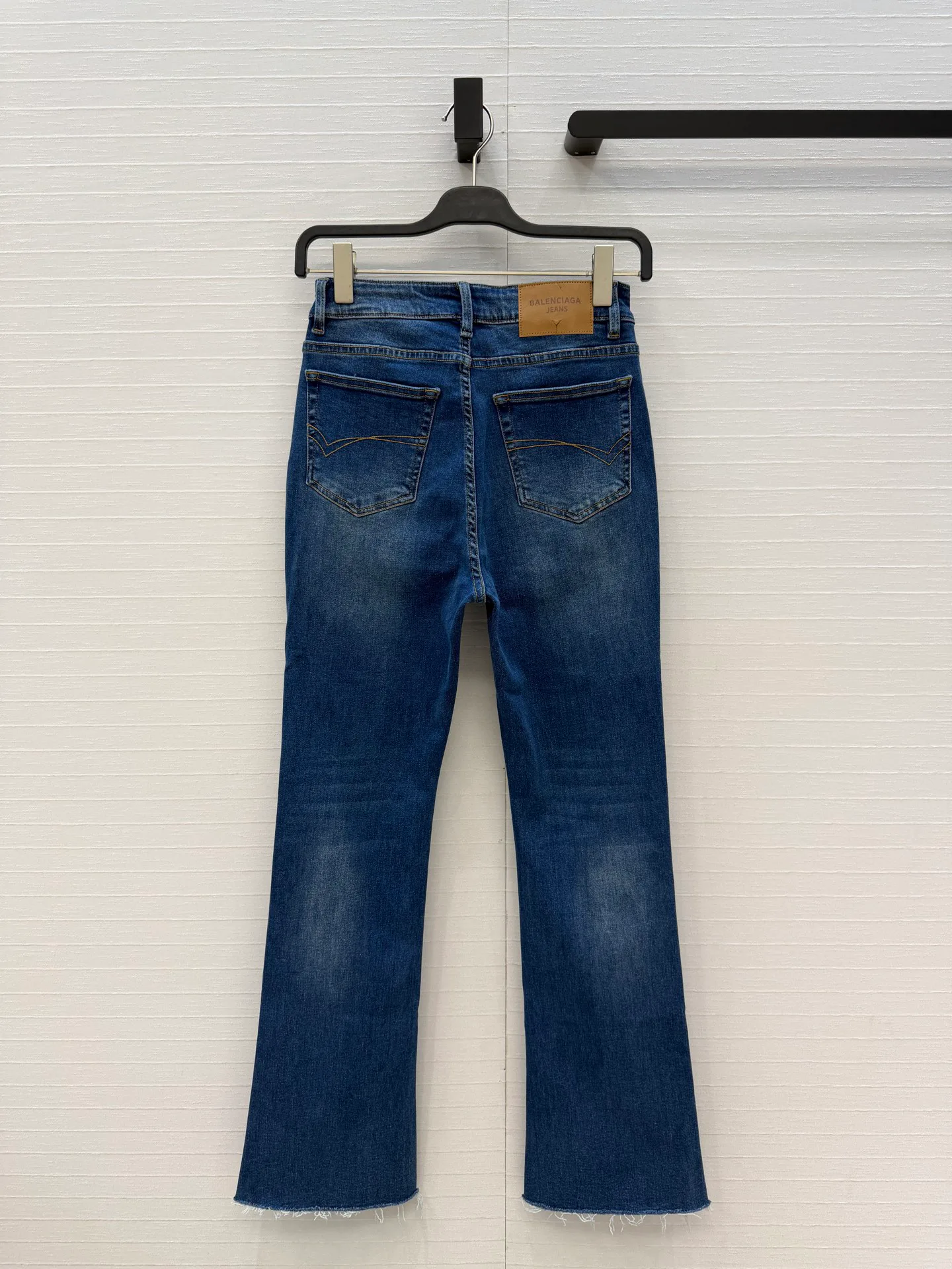 Джинсы Женские Balenciaga 18678083