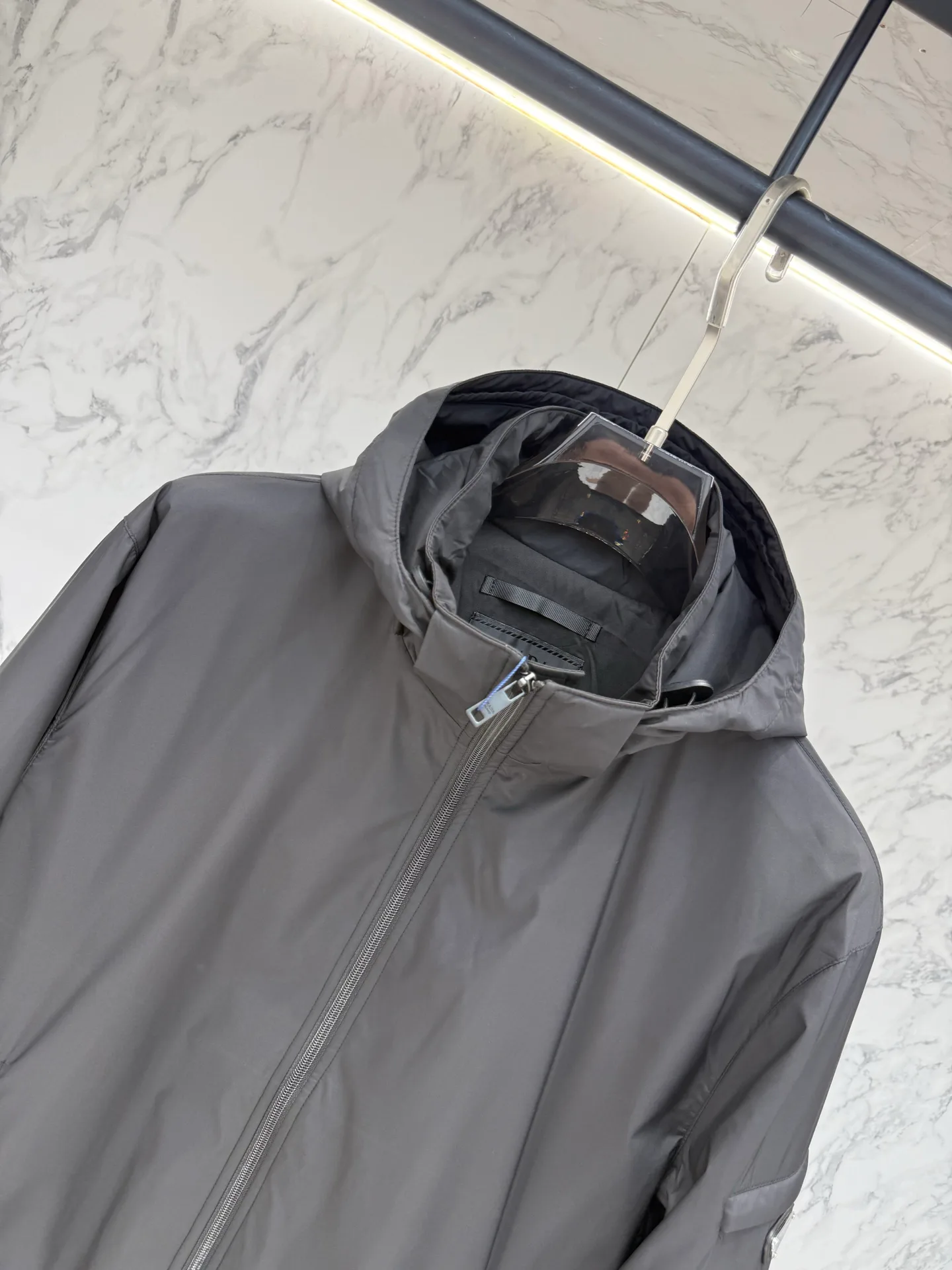 Куртки И Пуховики Женские Prada 17944117