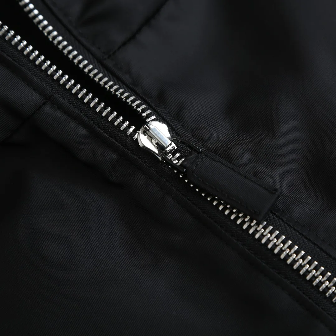 Куртки И Пуховики Женские Prada 10311590