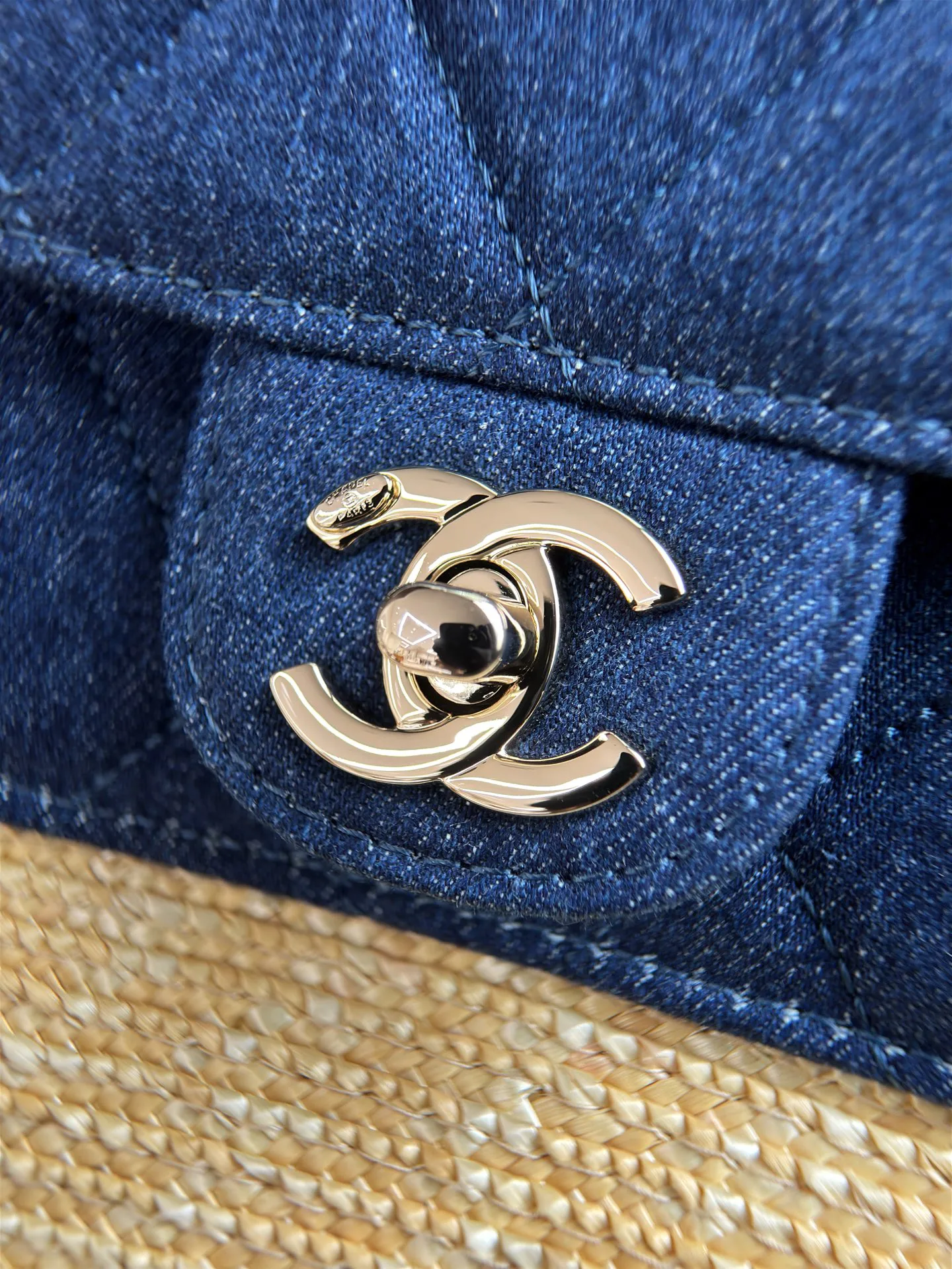 Классические Сумки Женские Chanel 17424338