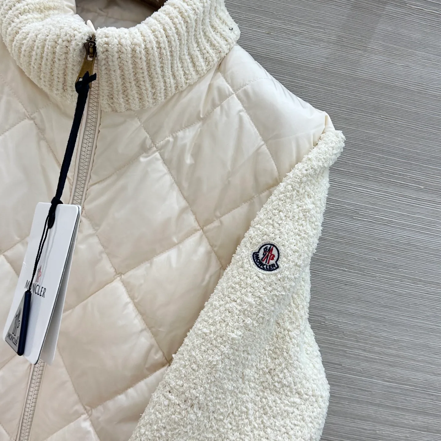 Куртки И Пуховики Женские Moncler 18175835