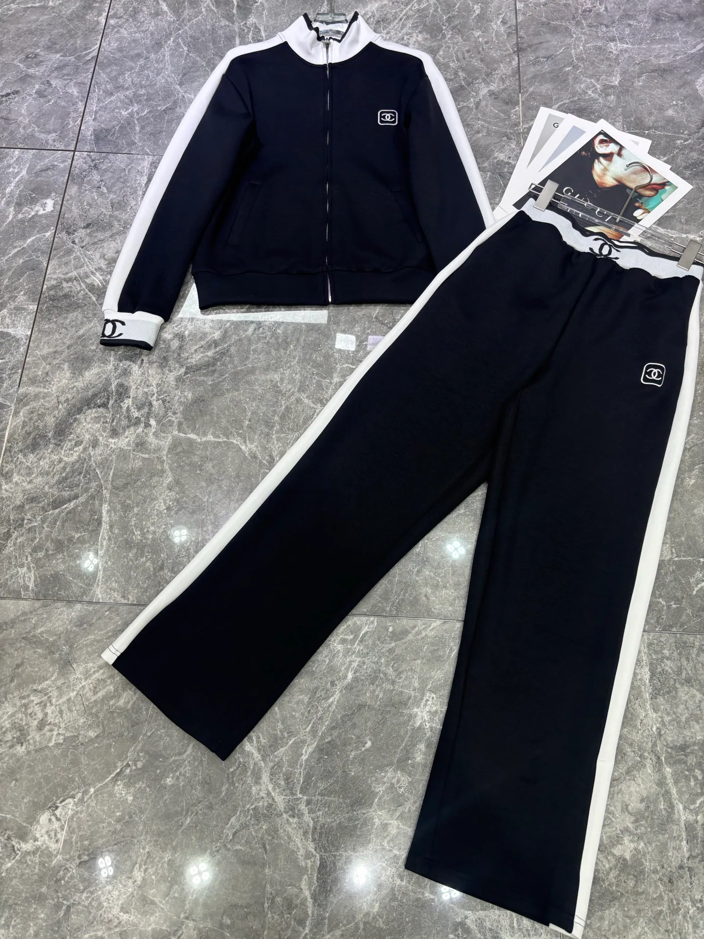 Костюмы Женские Chanel 17953114