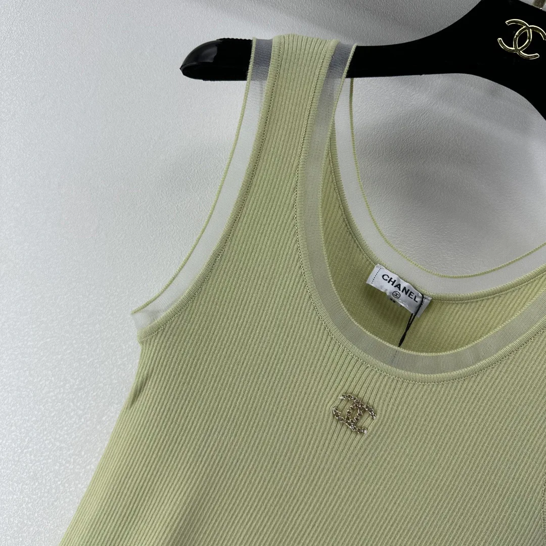 Жилеты Женские Chanel 11455098