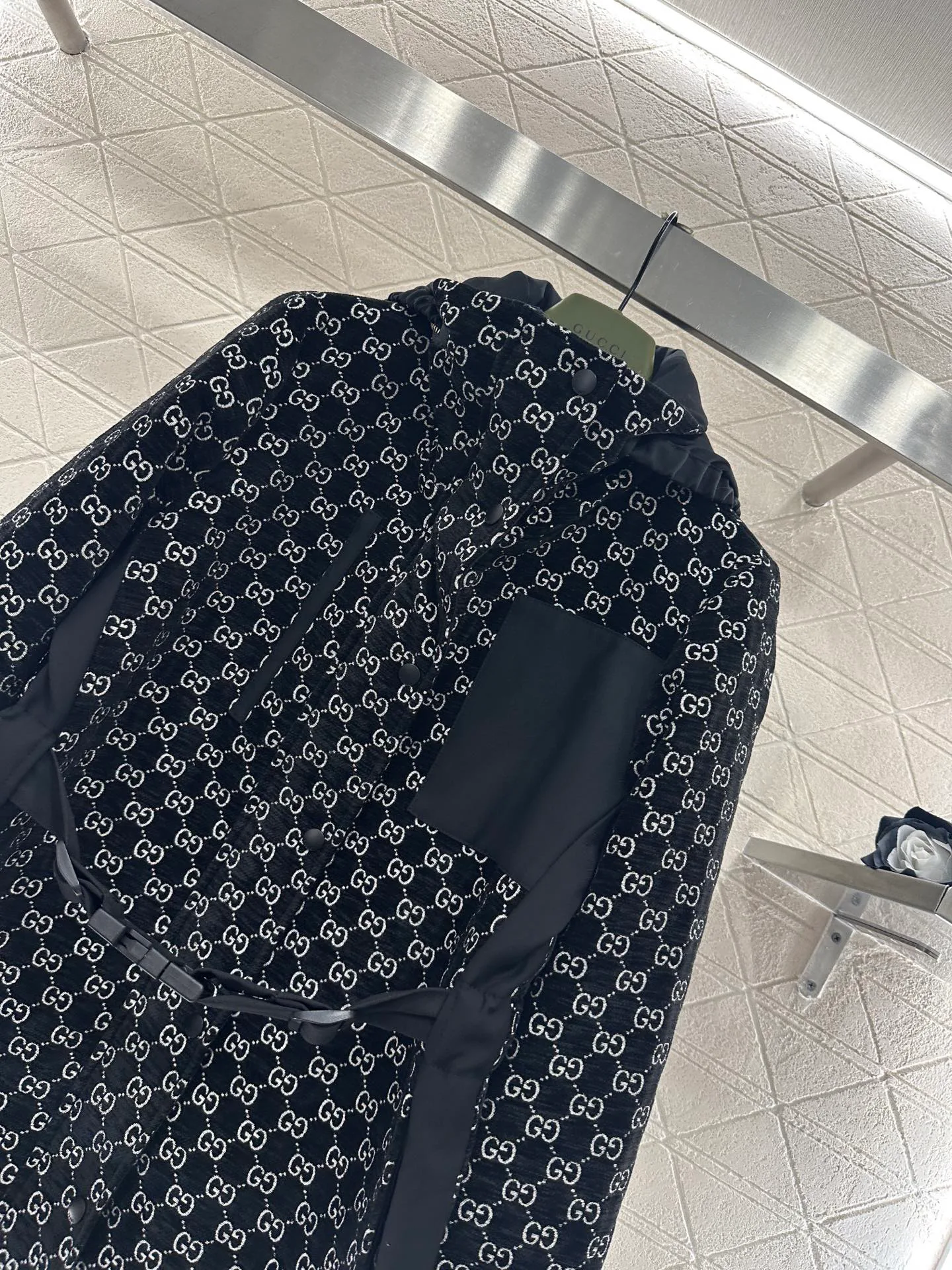 Куртки И Пуховики Женские Gucci 786126