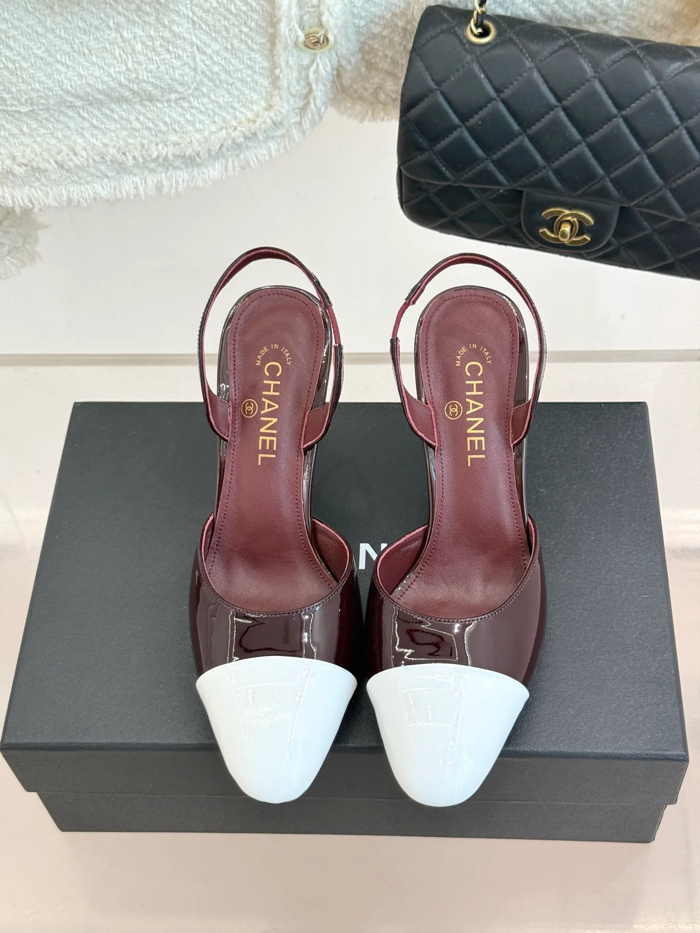 Босоножки Женские Chanel 17425309