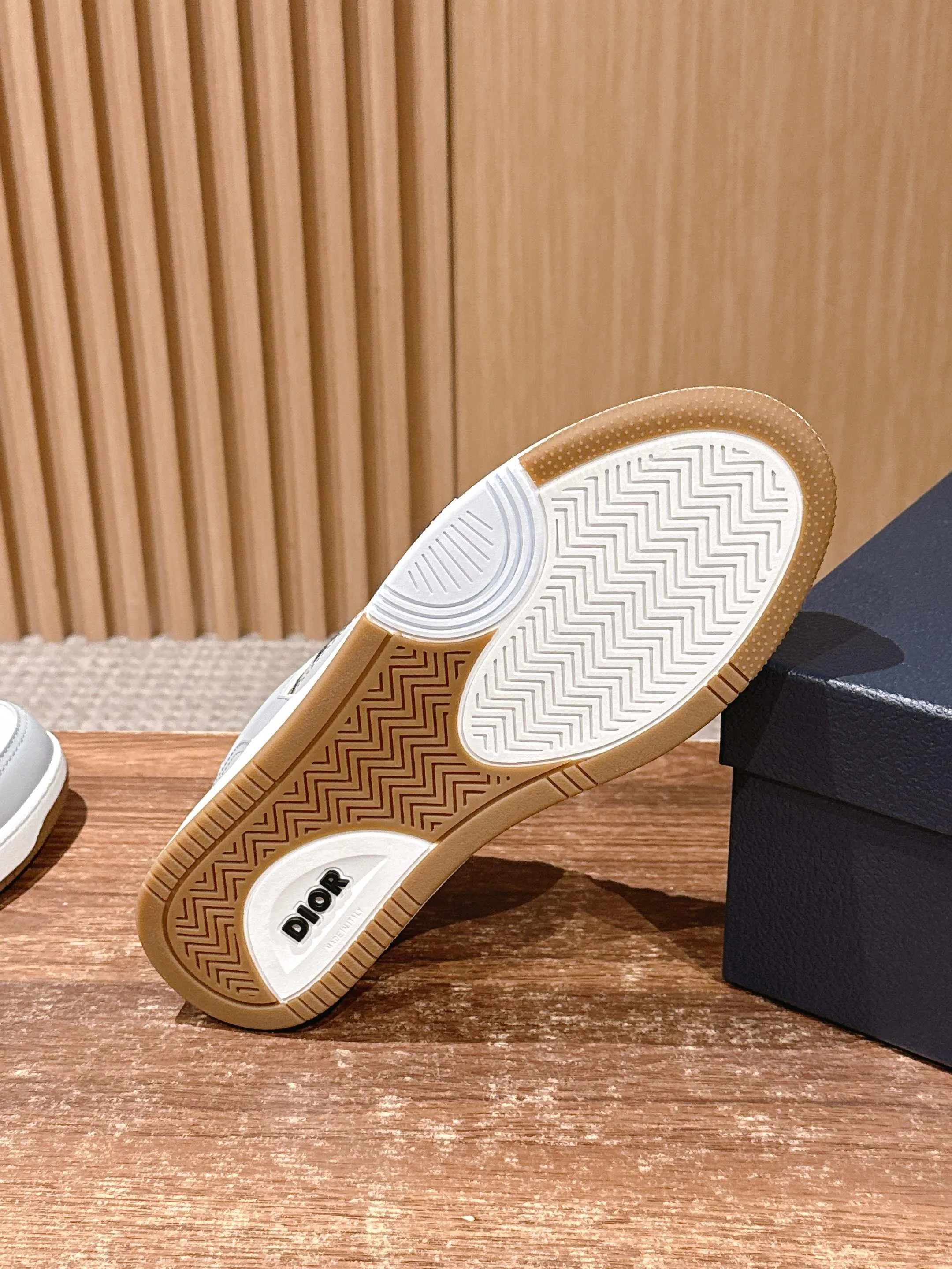 Кроссовки Мужские Christian Dior 4385846