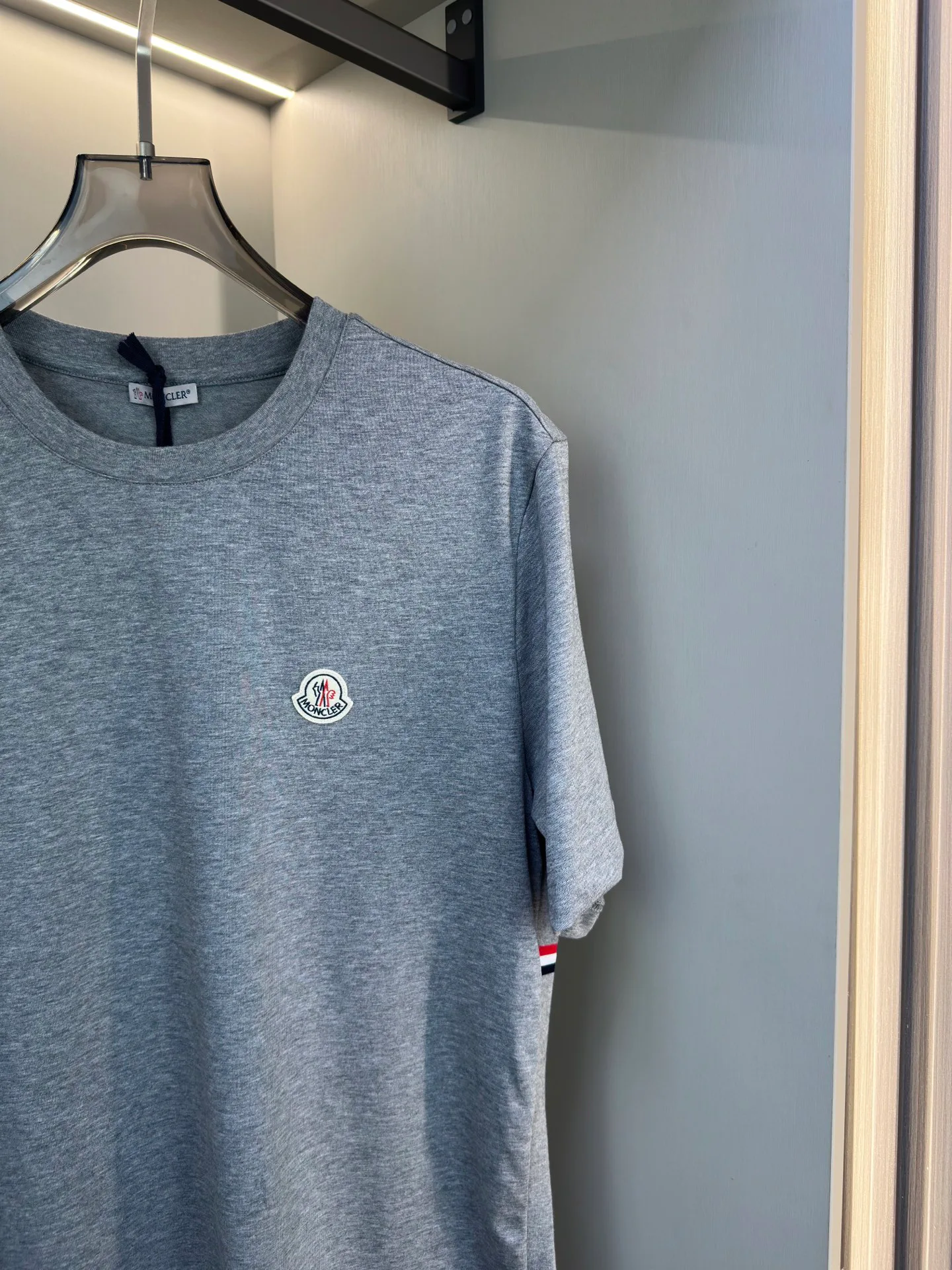 Футболки Женские Moncler 1884848