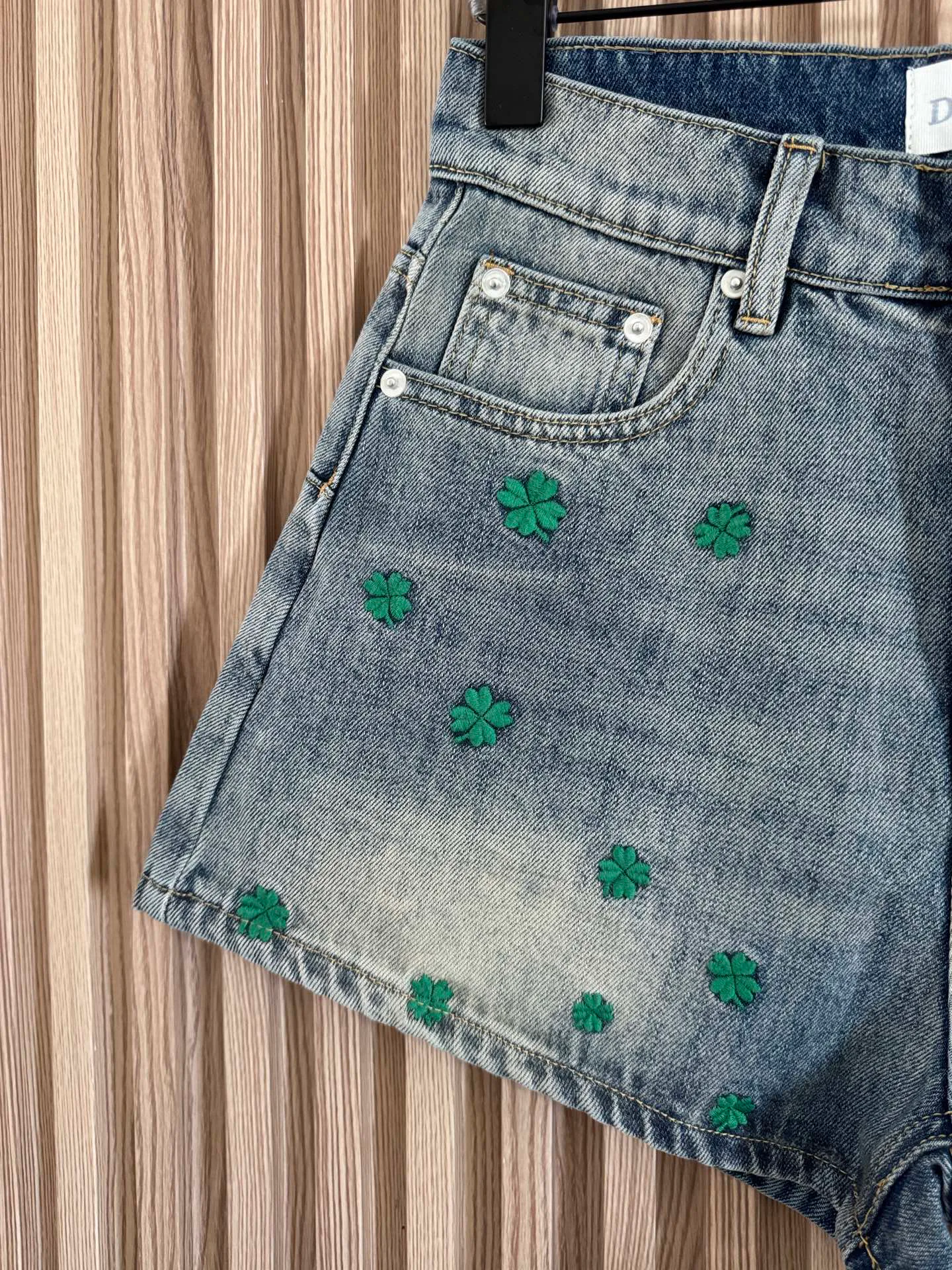 Шорты Женские Christian Dior 5929182