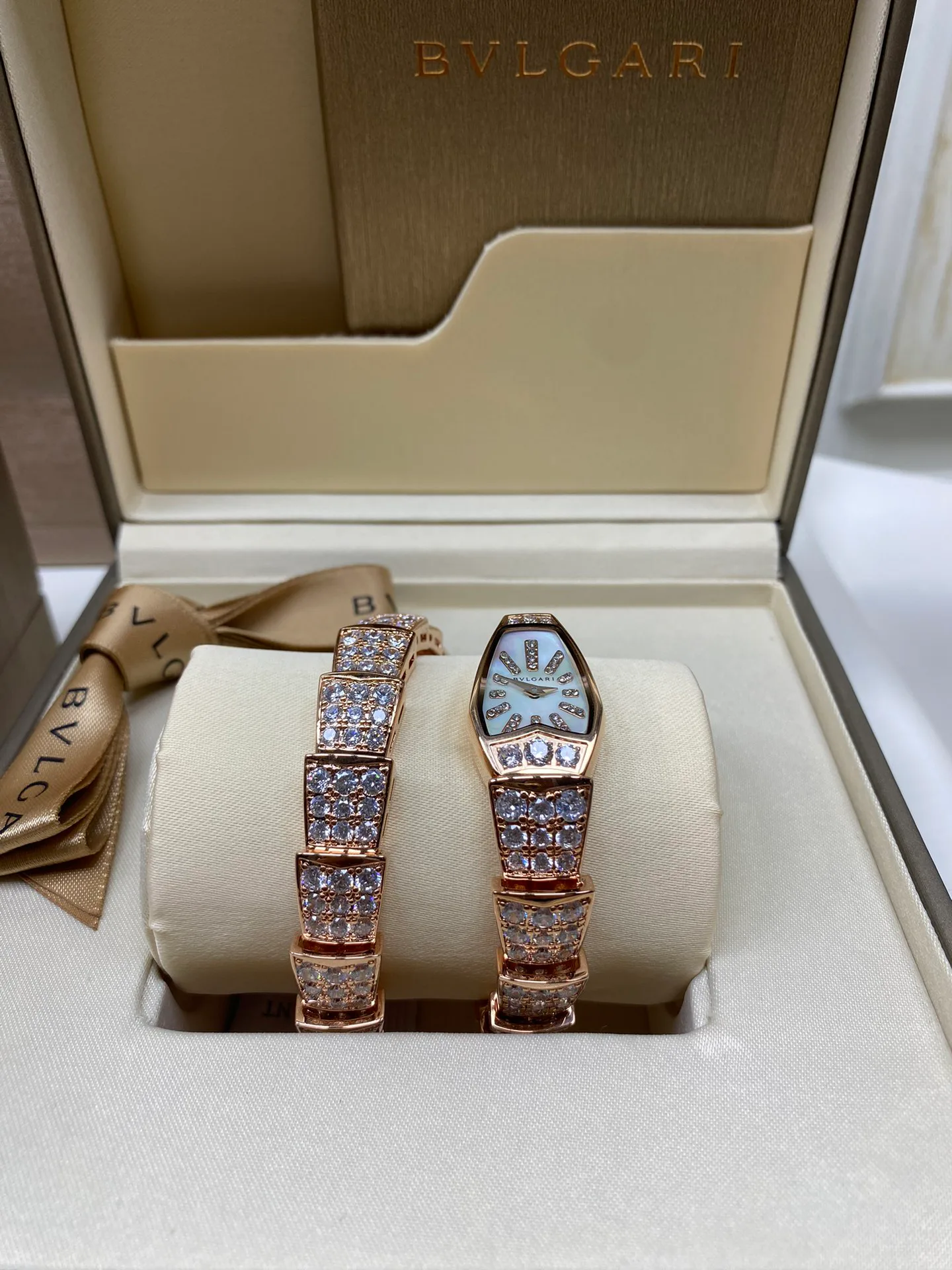 Часы Женские Bvlgari 11423774