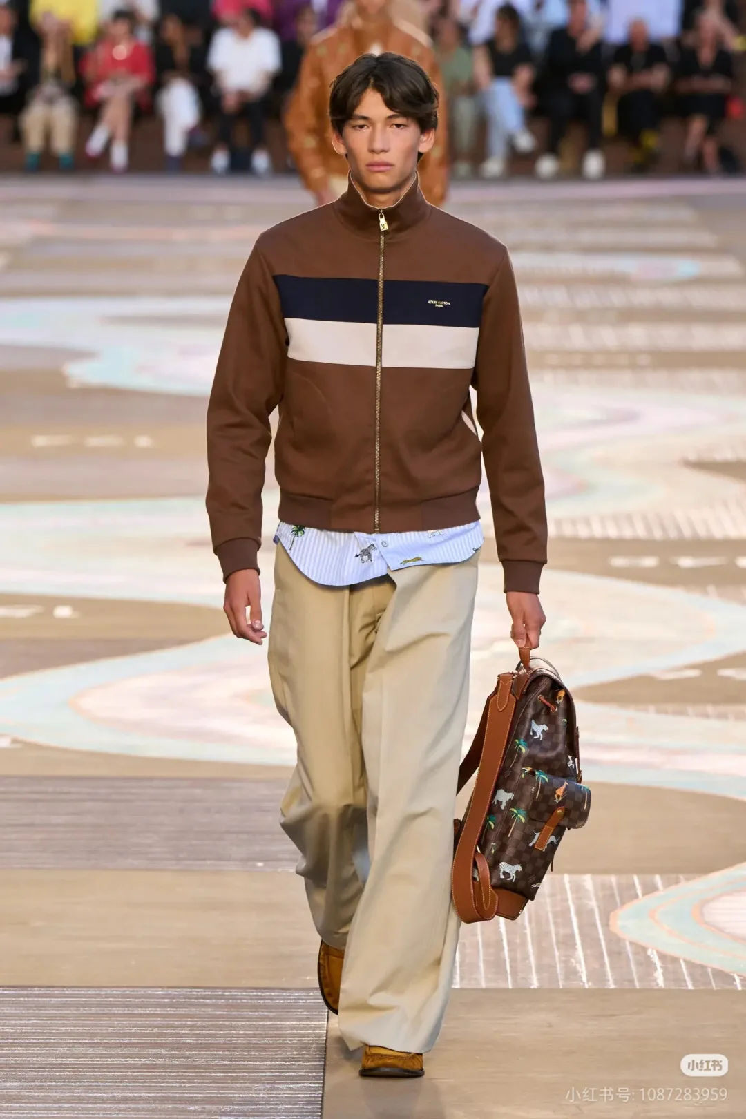Куртки И Пуховики Мужские Louis Vuitton 6839548