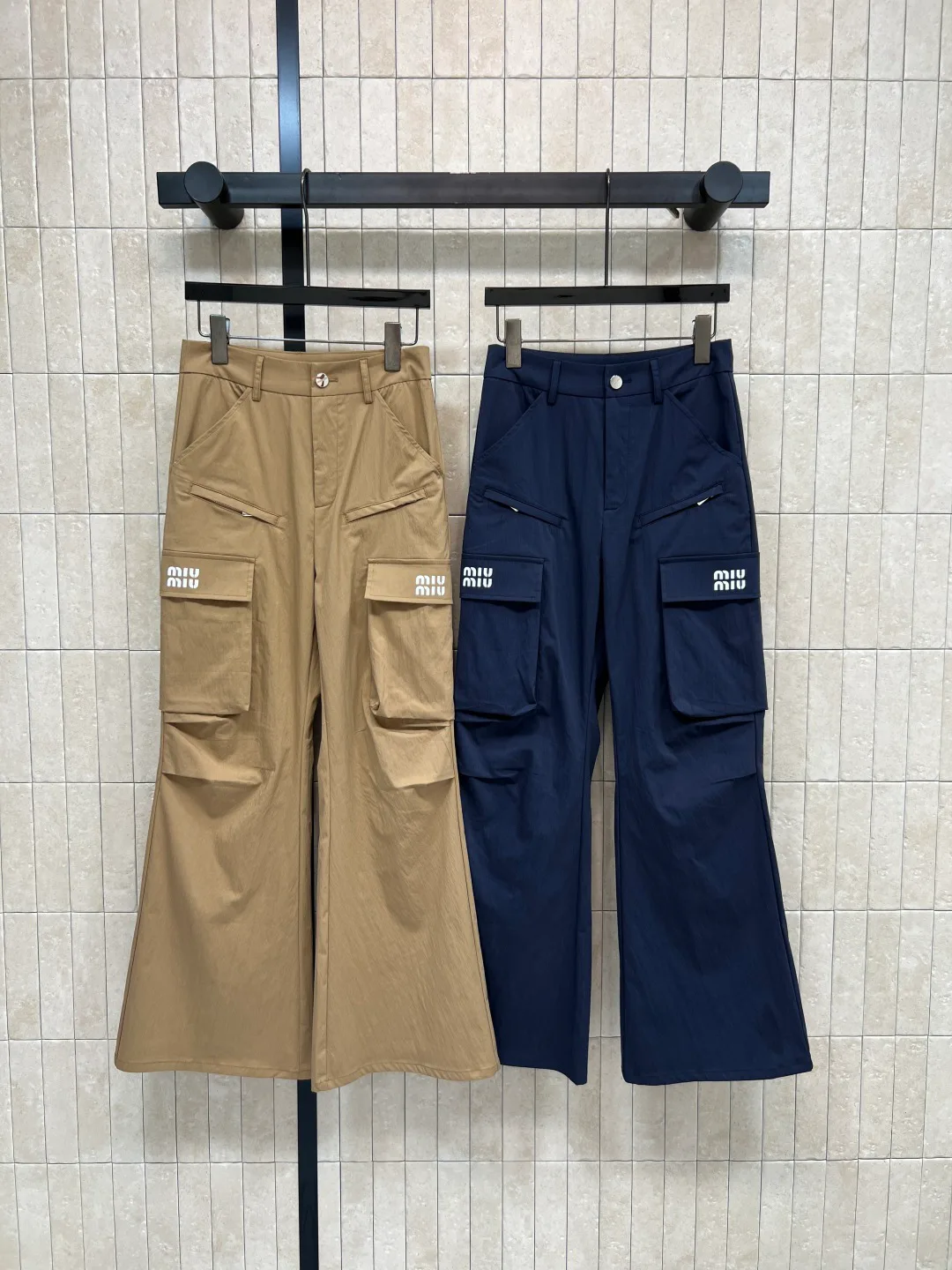 Брюки Женские Miu Miu 11595188