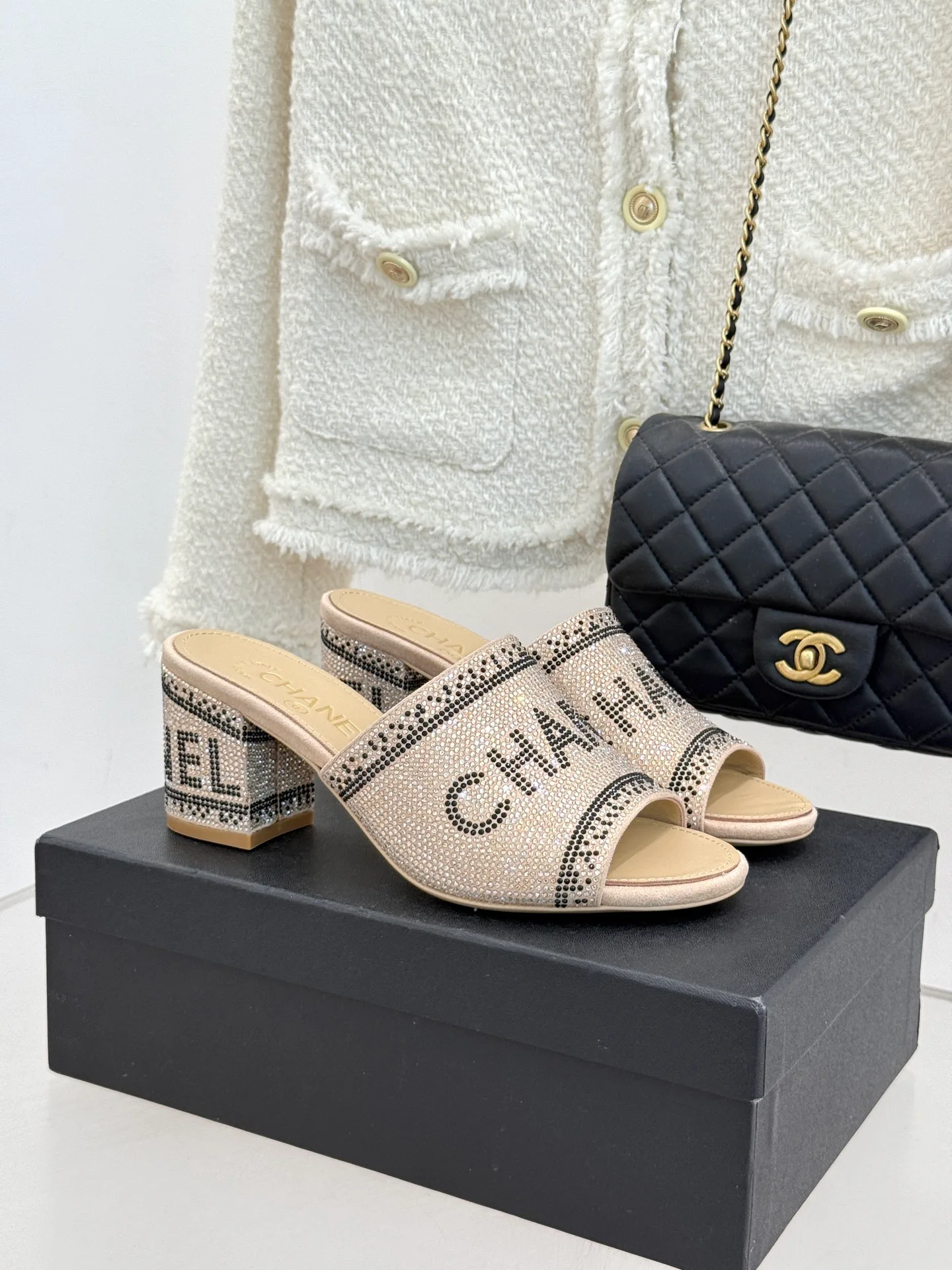 Босоножки Женские Chanel 9499387