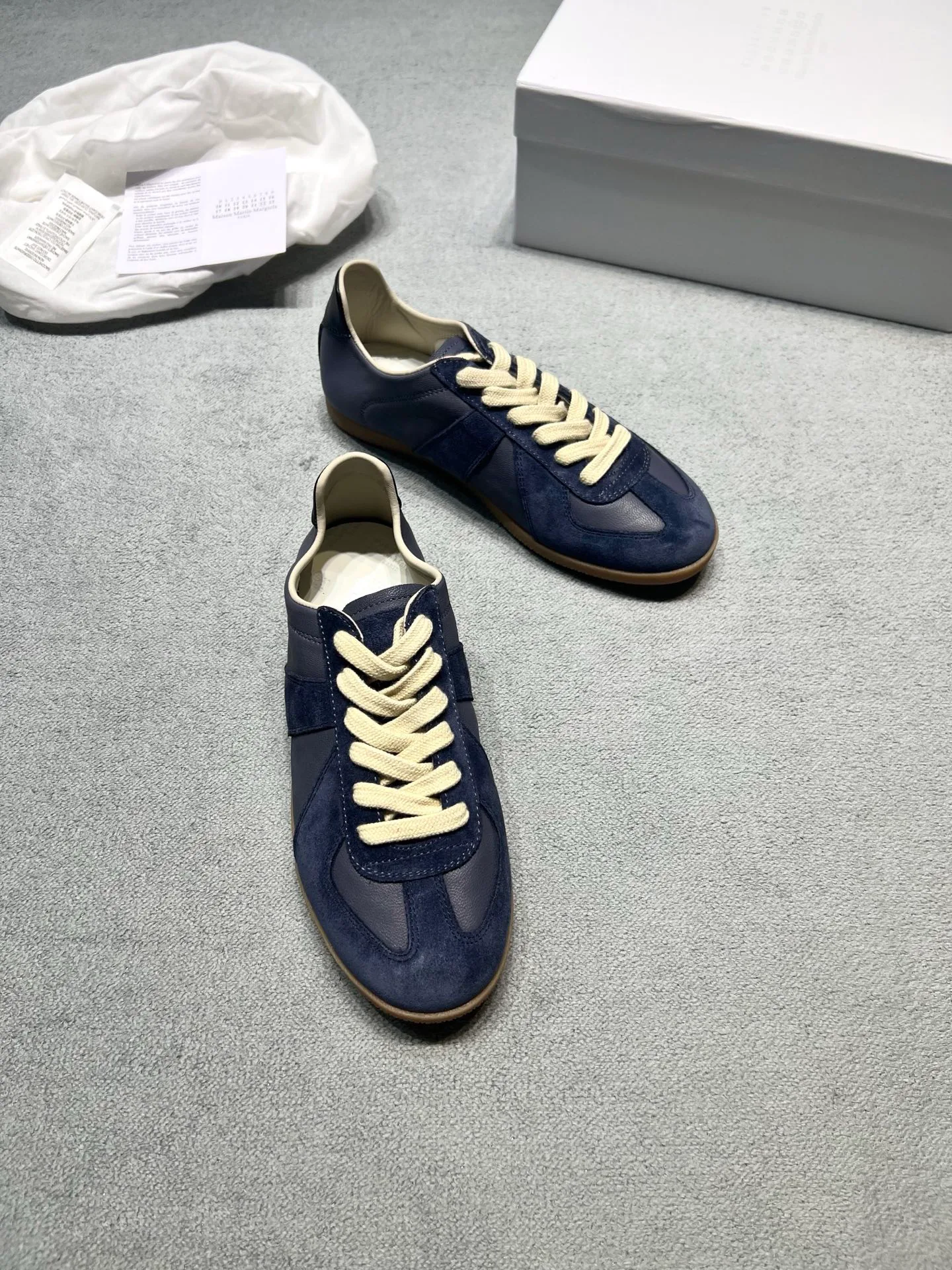 Кроссовки Женские Maison Margiela 18366874