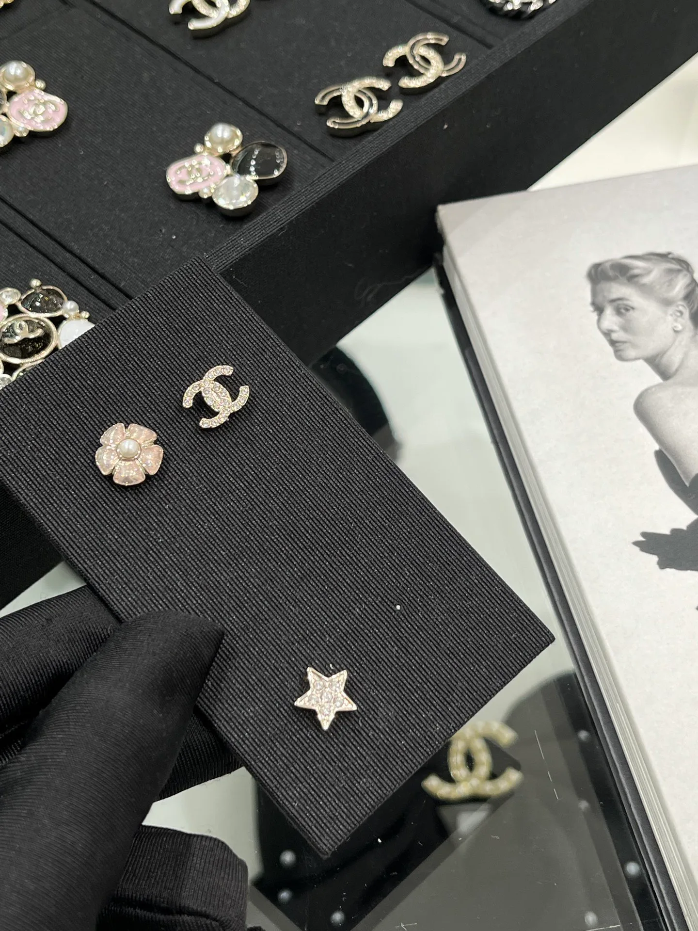 Бижутерия Chanel 1301156