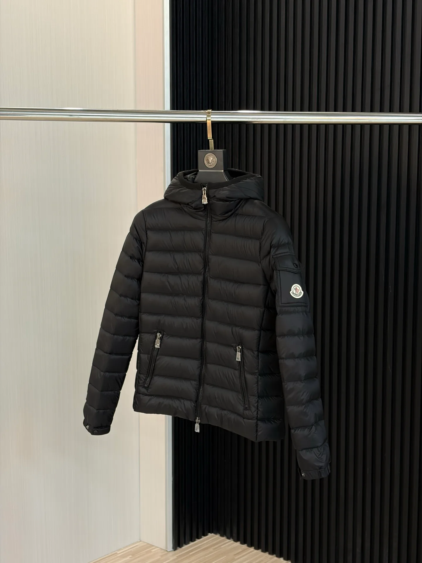 Куртки И Пуховики Женские Moncler 18600039
