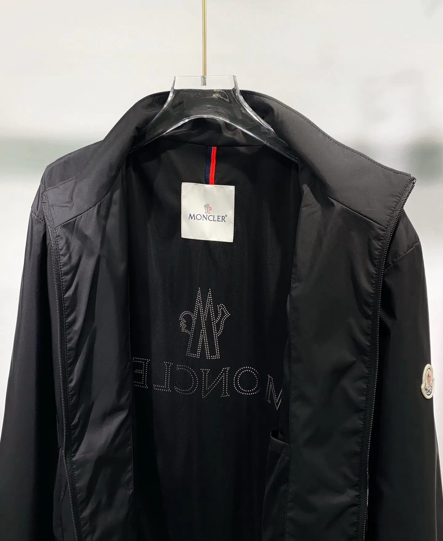 Куртки И Пуховики Мужские Moncler 12729712