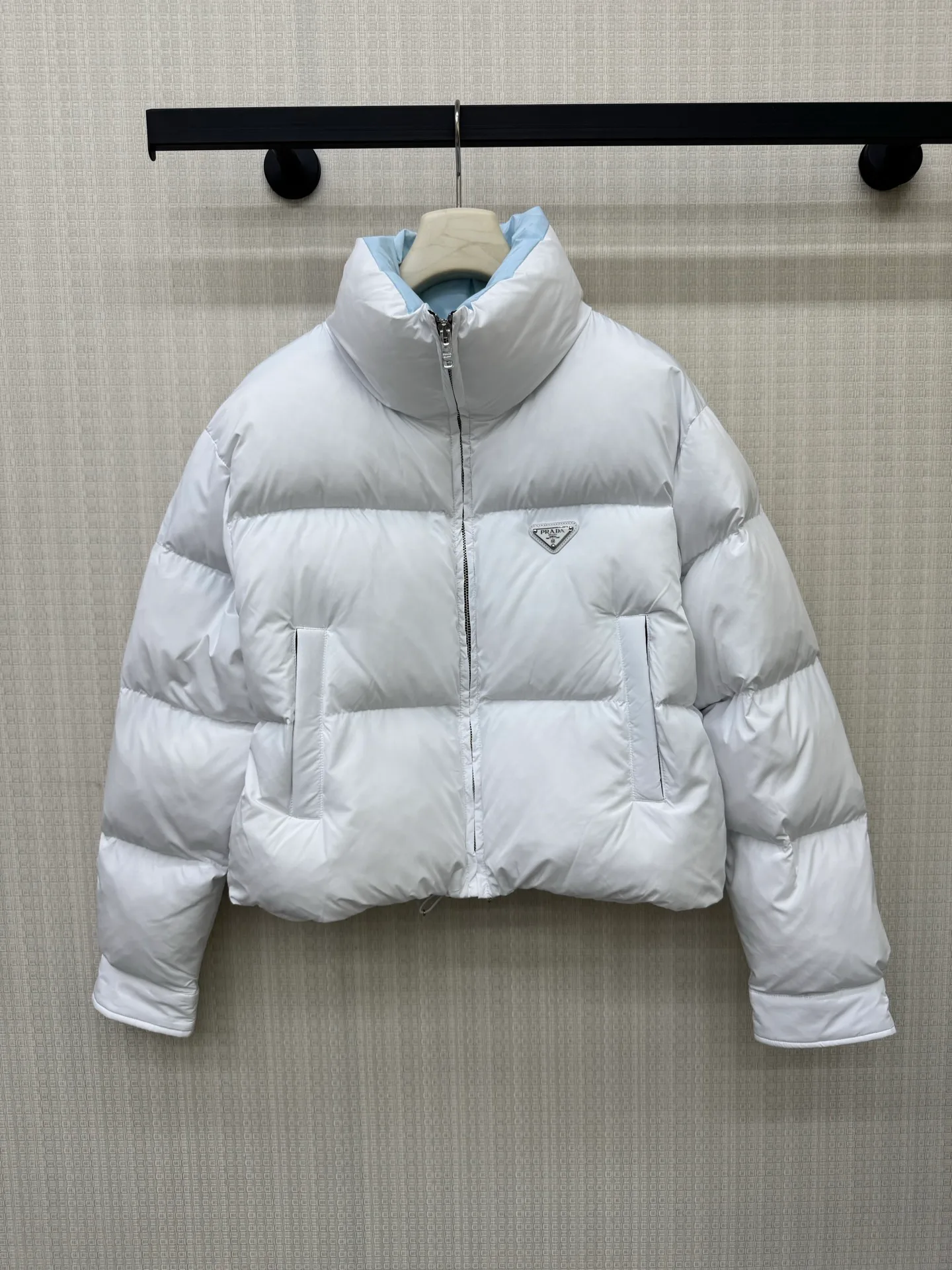 Куртки И Пуховики Женские Prada 18108030