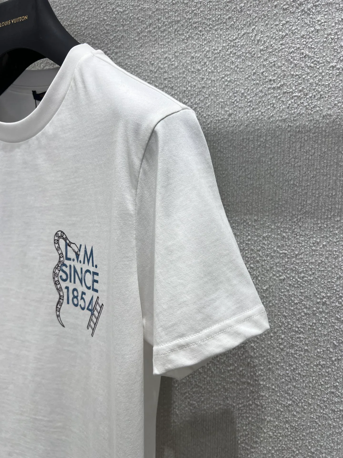 Футболки Женские Louis Vuitton 1707354