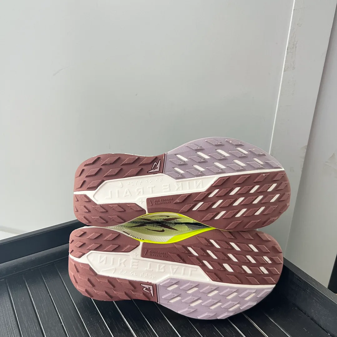 Кроссовки Женские Nike 1265